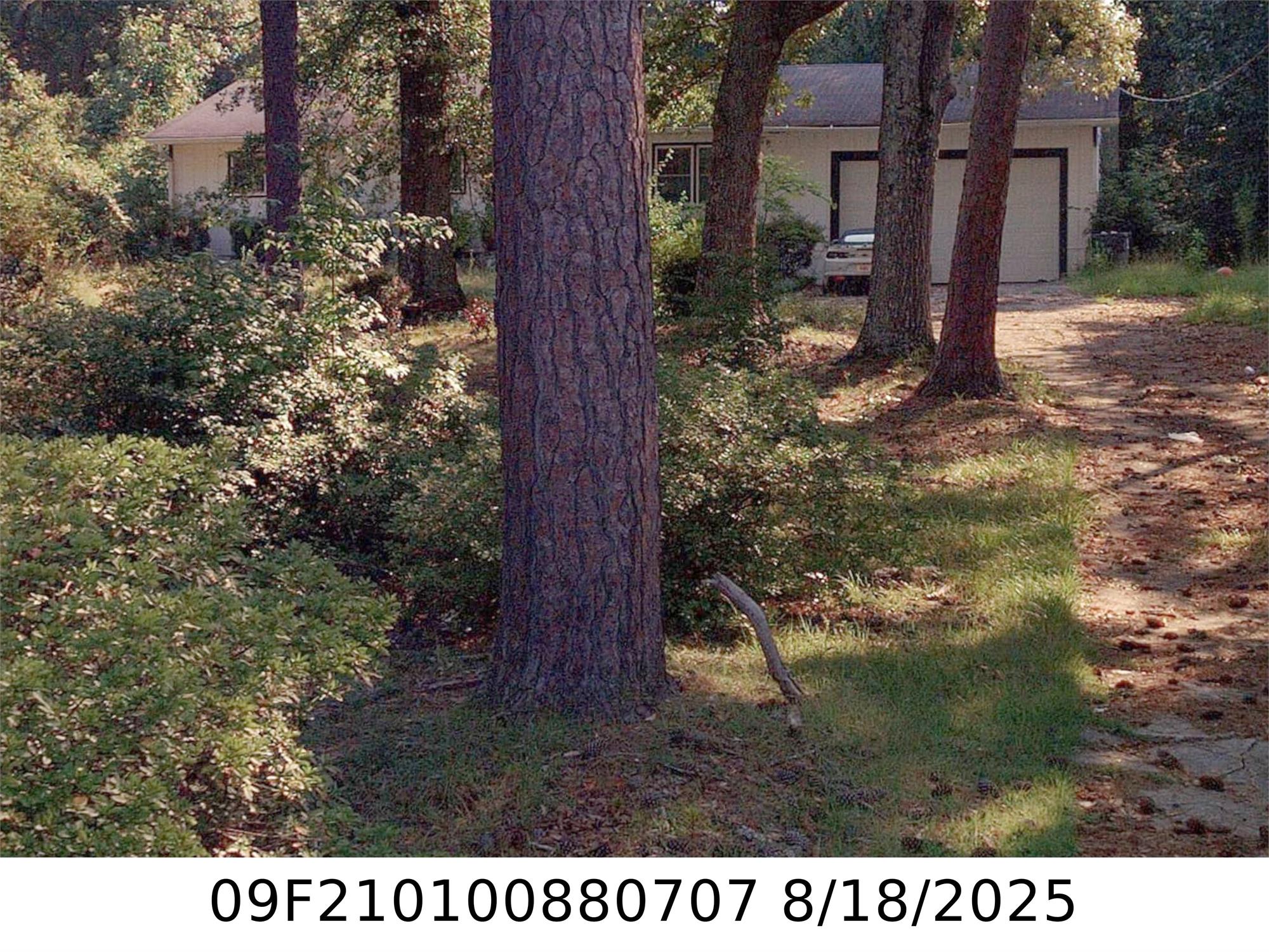 6174 Lower Dixie Lake Rd, Union City, GA 30291-1336