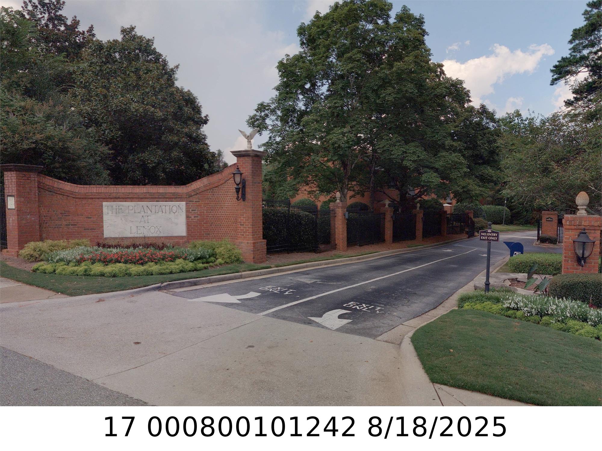 24216 Plantation Dr Ne, Atlanta, GA 30324-2944