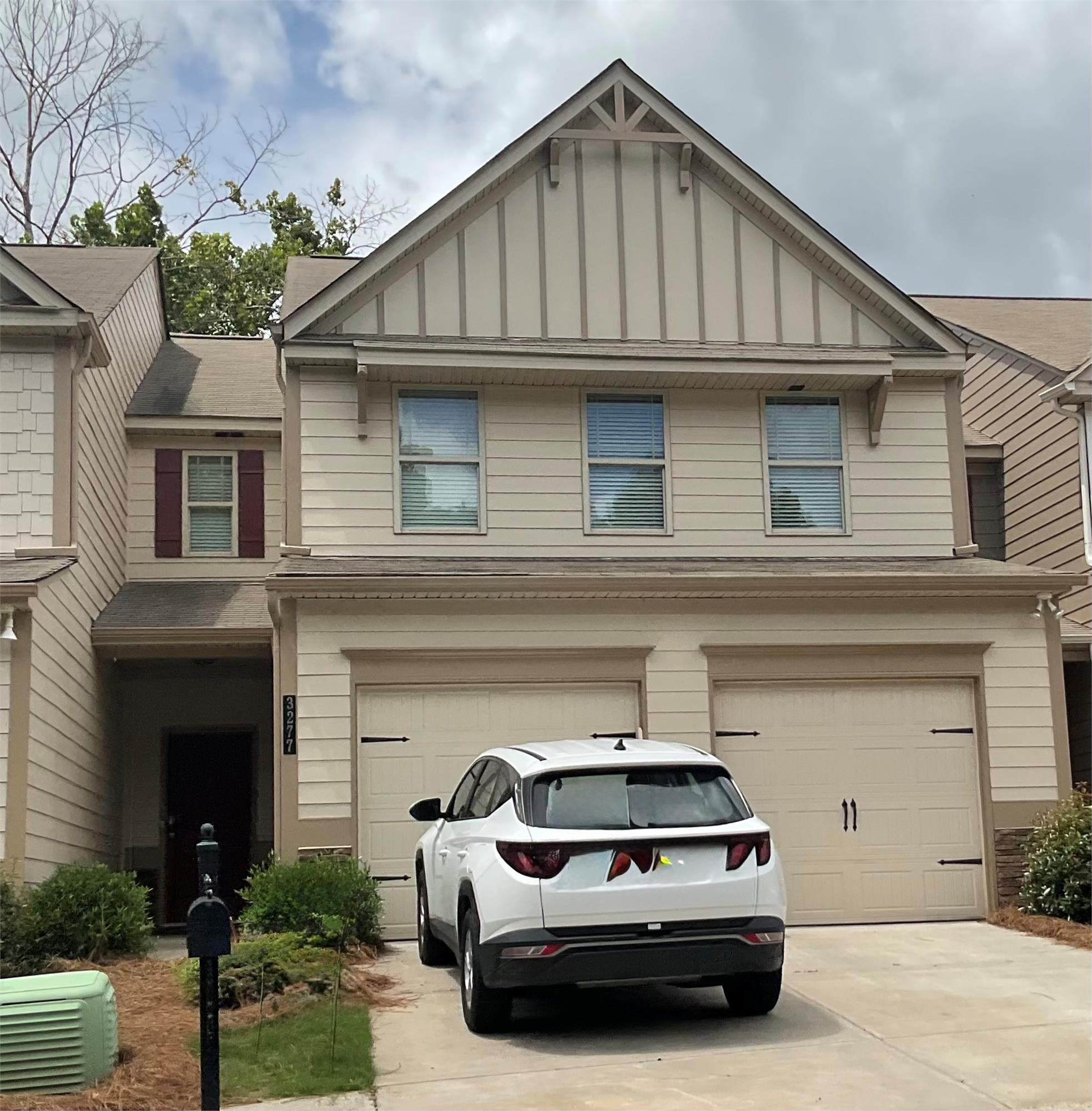 3277 Castleberry Village Dr, Cumming, GA 30040-2351