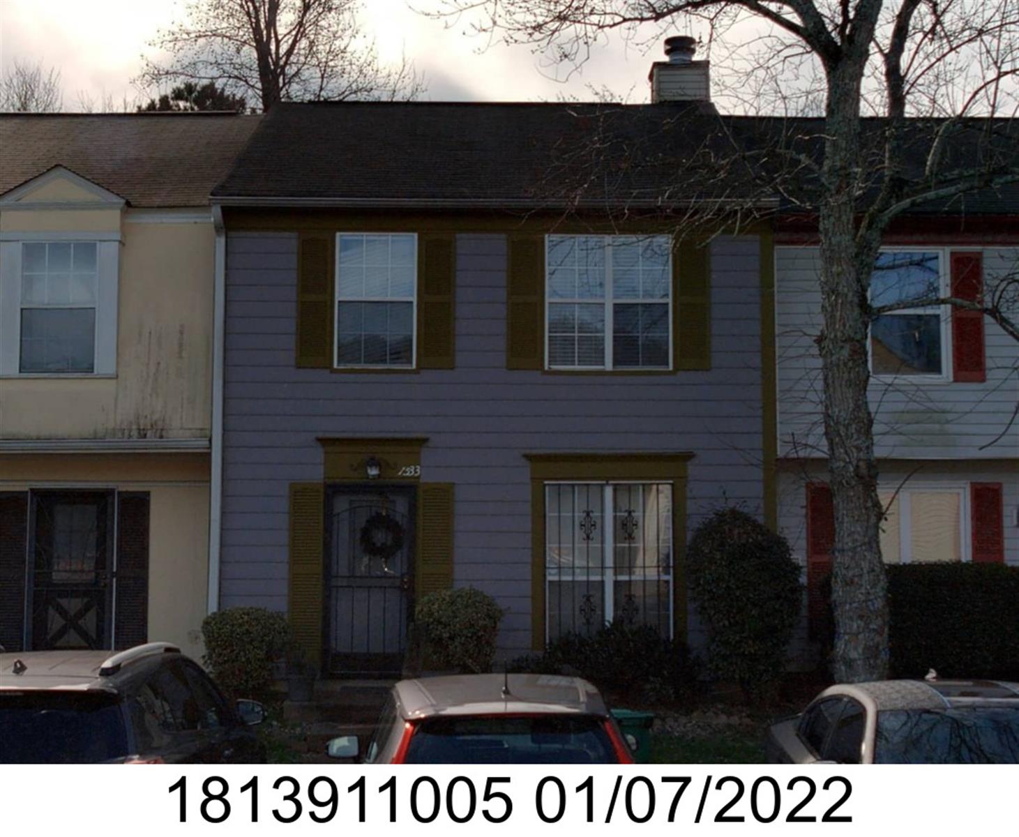 1533 Inverness Dr, Stone Mountain, GA 30083-1921
