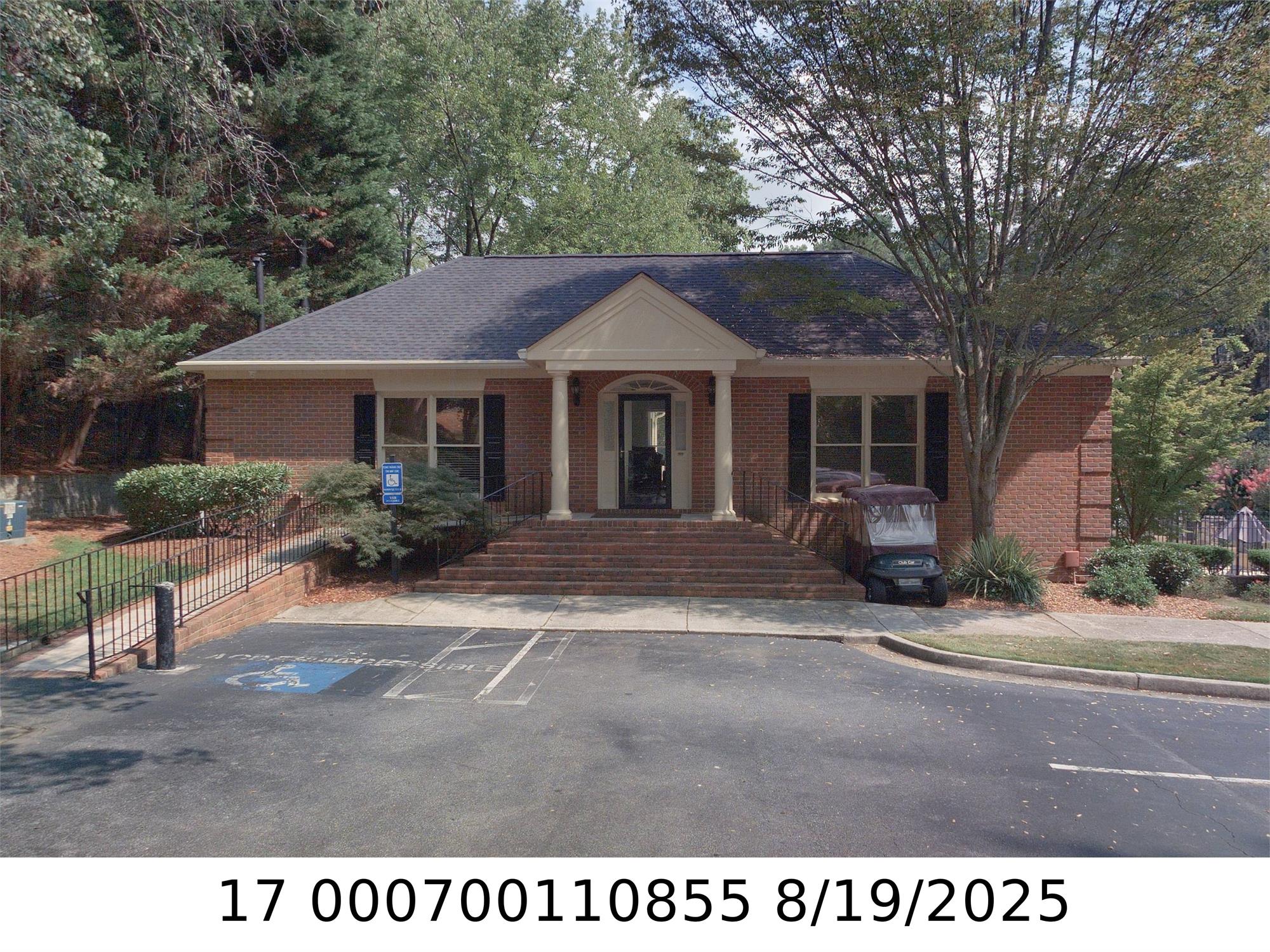 28112 Plantation Dr Ne, Atlanta, GA 30324-2967