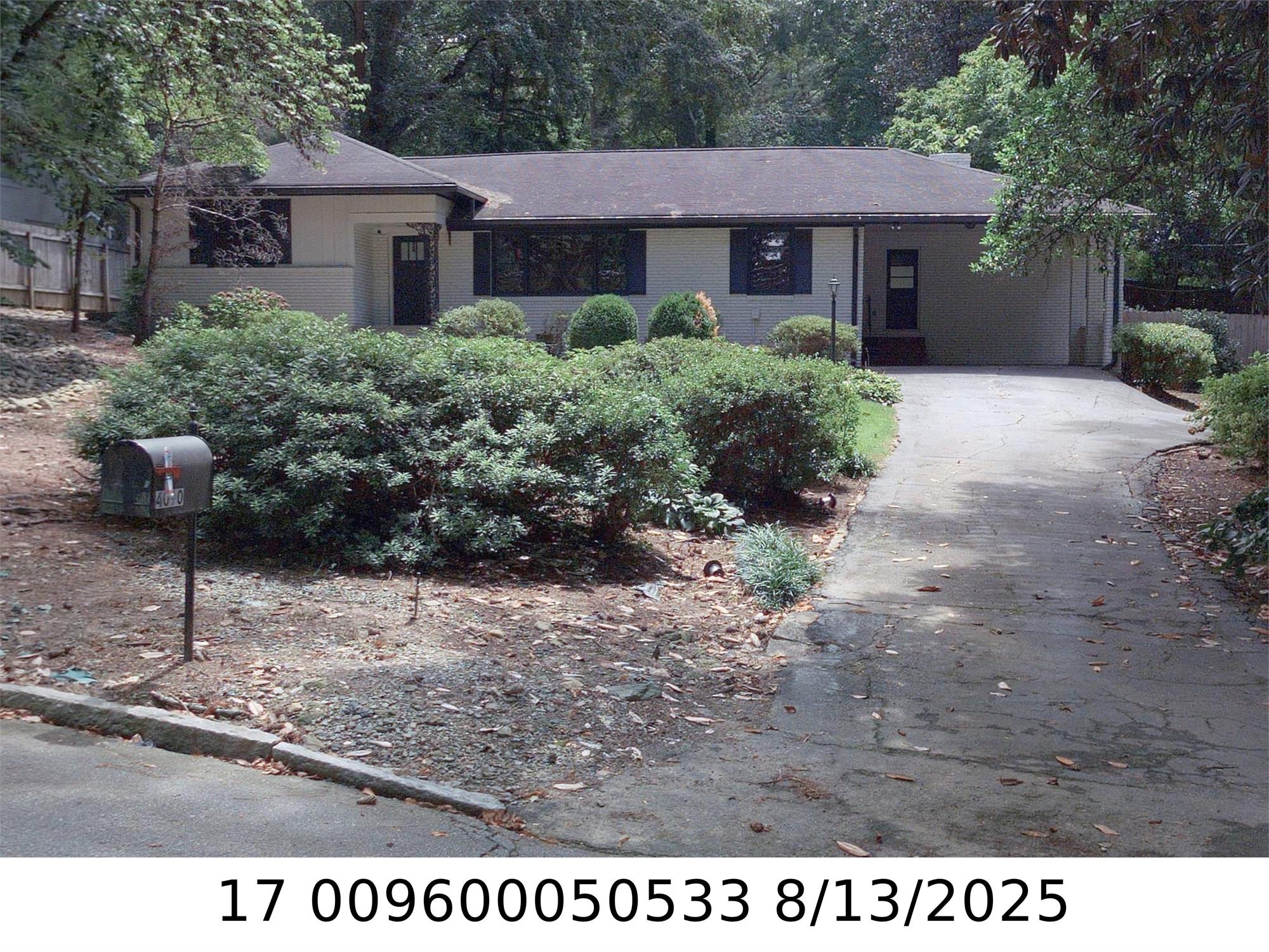 4090 Land O Lakes Dr Ne, Atlanta, GA 30342-4231