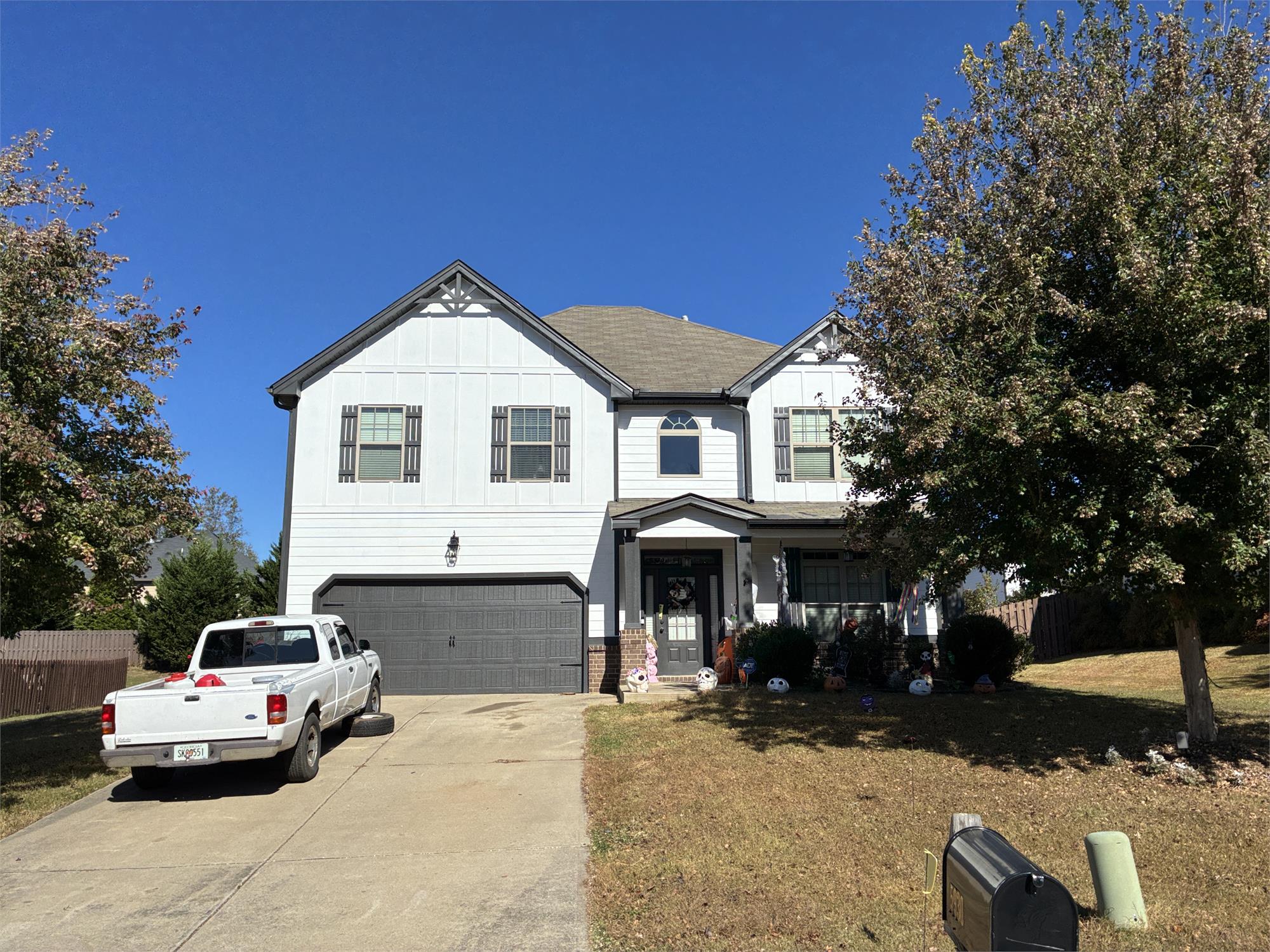 5930 Country Lake Rd, Cumming, GA 30041-4403