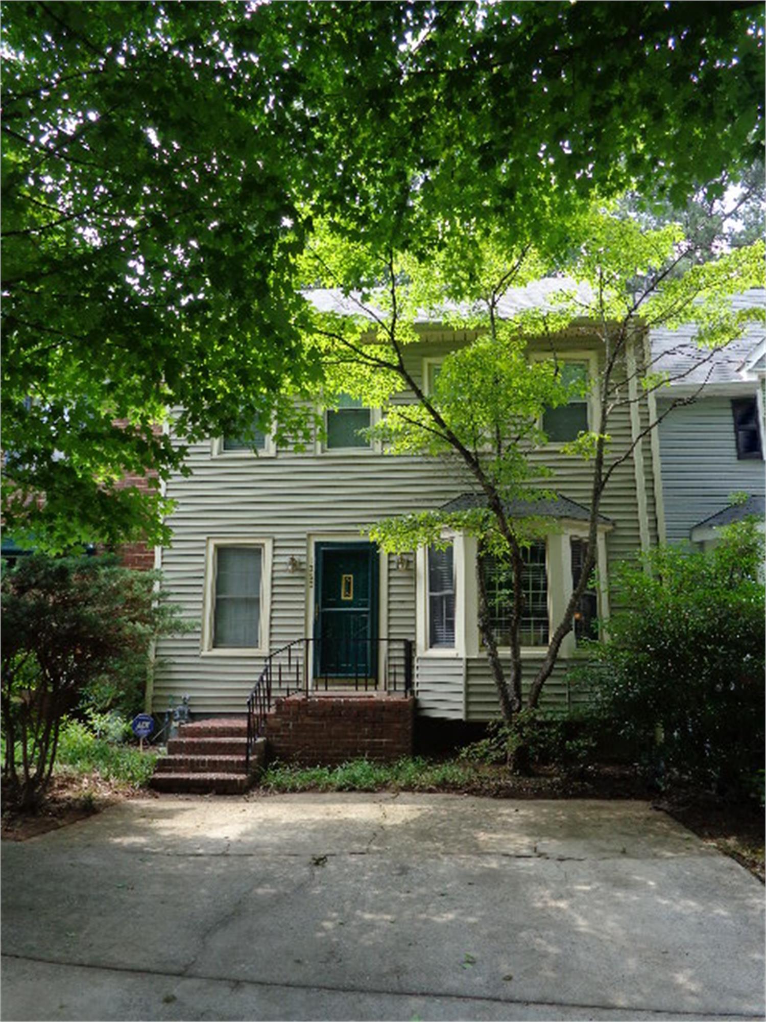 1360 Old Virginia Ct Se, Marietta, GA 30067-6001