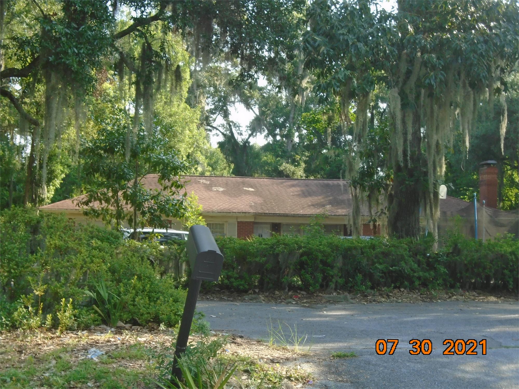 1918 E 63rd St, Savannah, GA 31404-5614