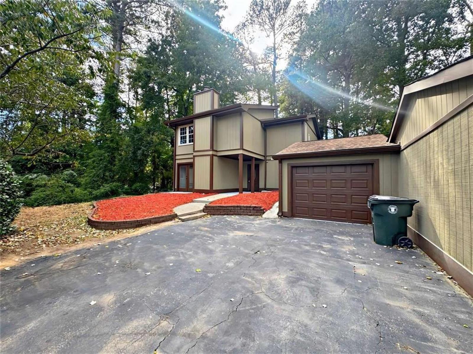 3078 Meadow Mere W, Atlanta, GA 30341-3812