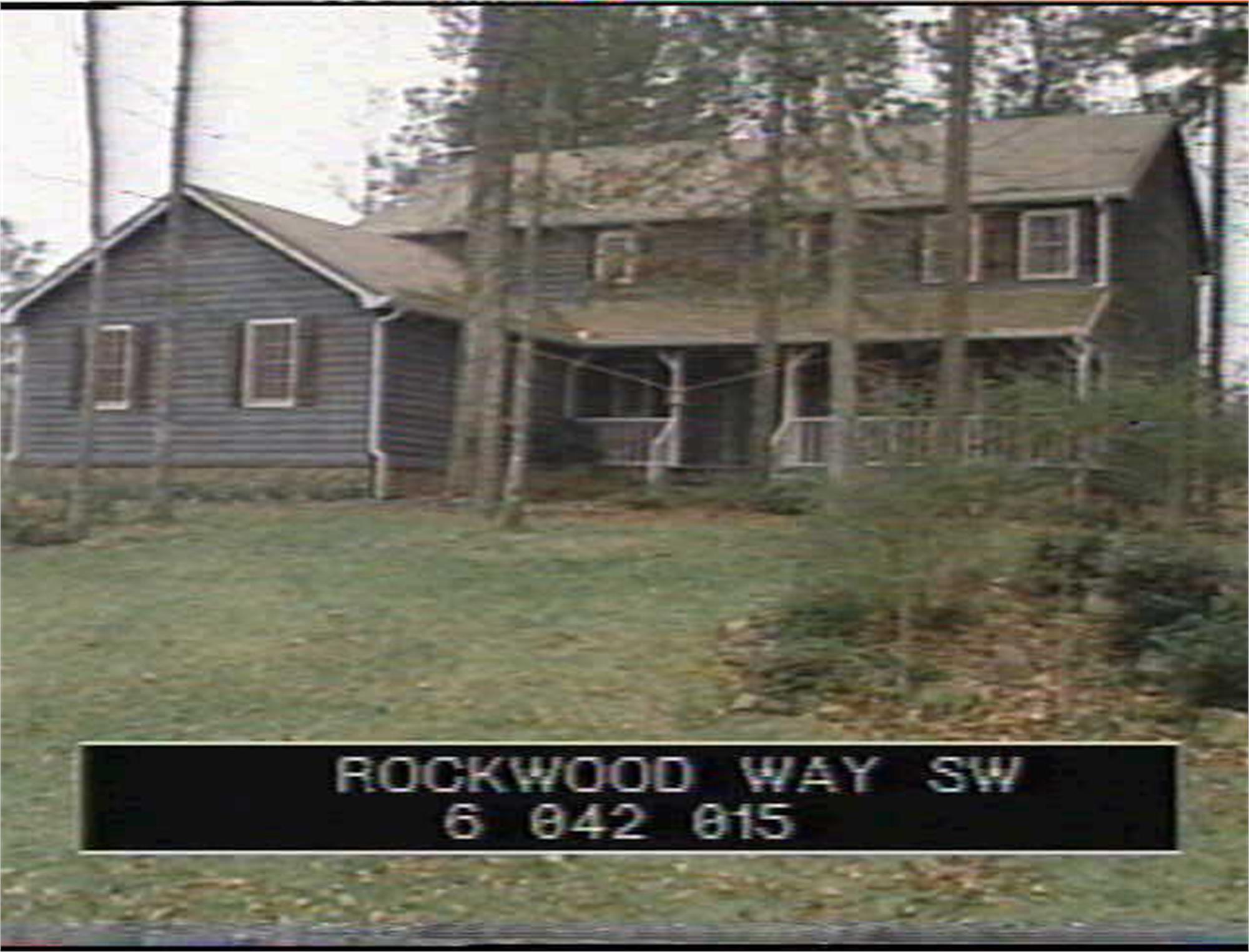 2425 Creole Creek Cir Sw, Stone Mountain, GA 30087-3758