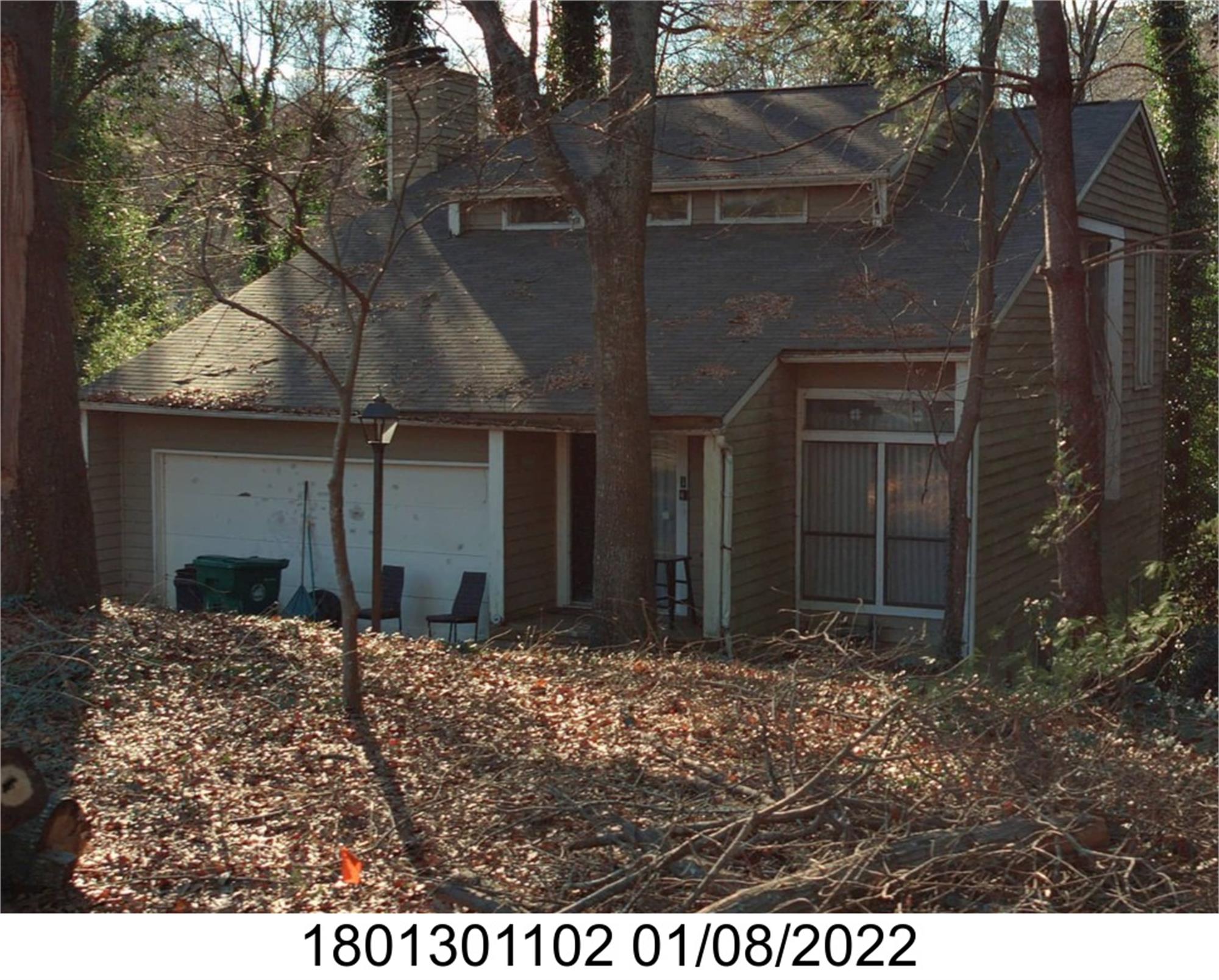 429 Rue De Chateau, Stone Mountain, GA 30083-4409