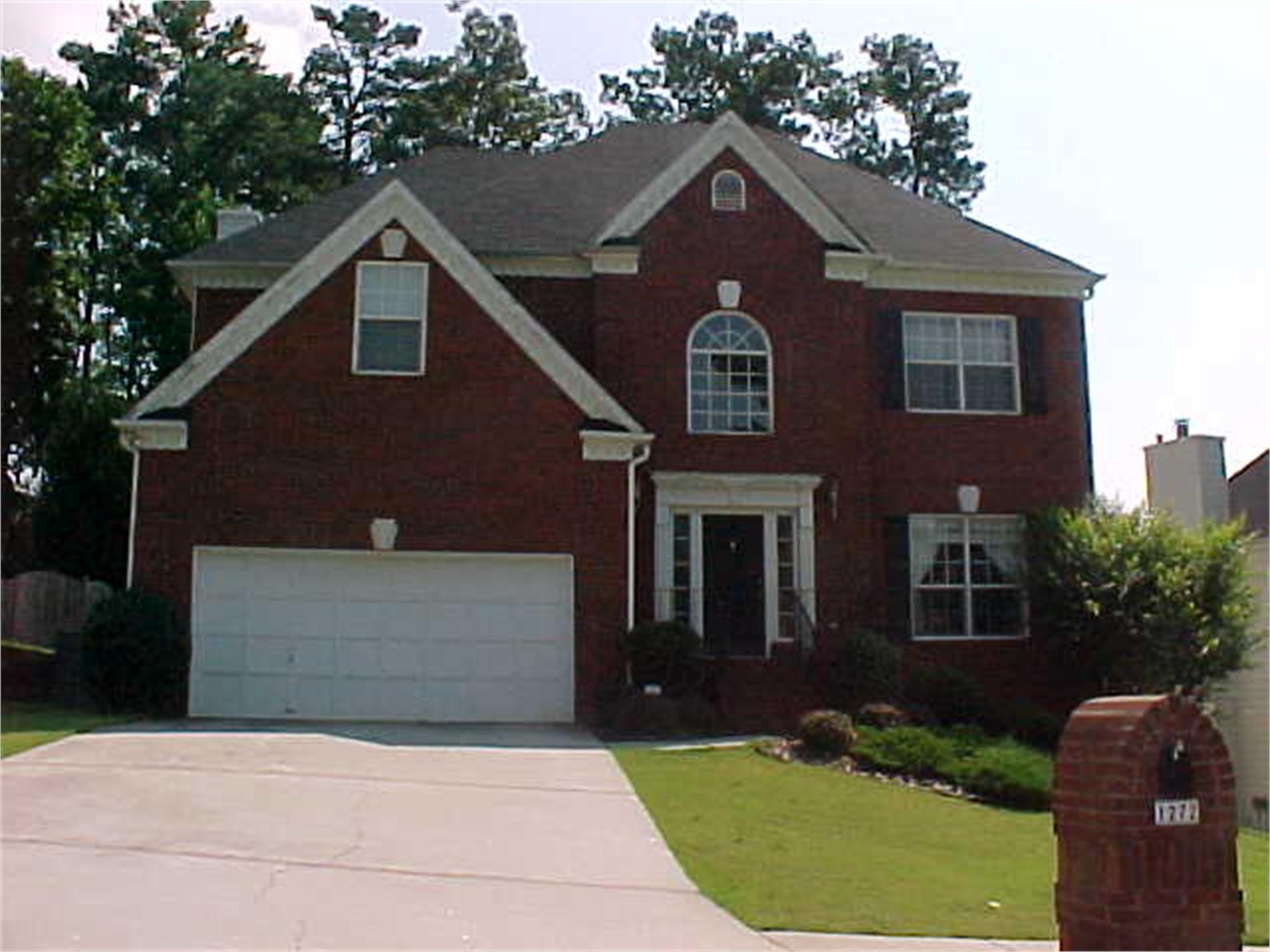 1272 Killian Way Sw, Lilburn, GA 30047-7602