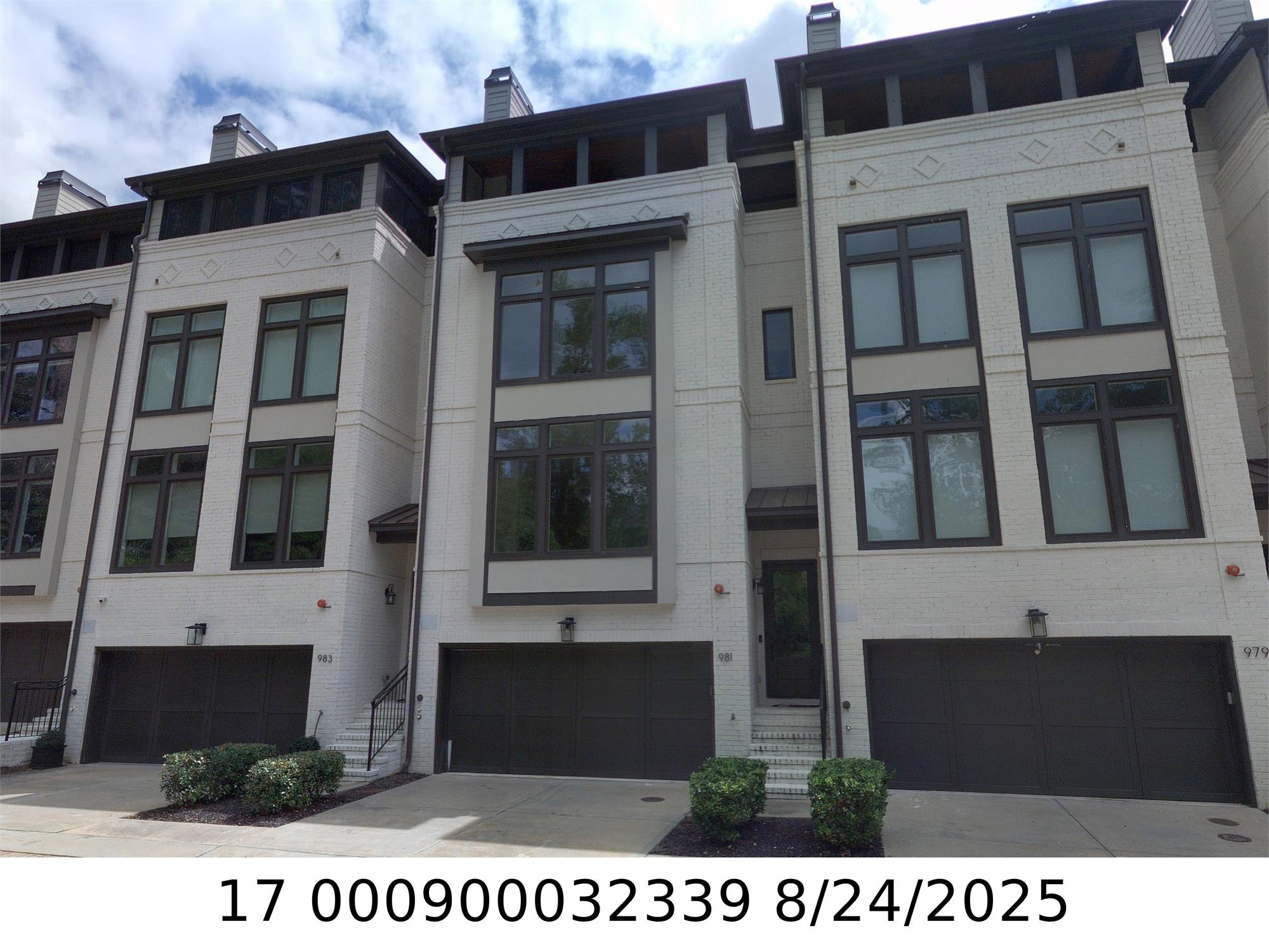 981 Laurel Ct Ne, Atlanta, GA 30326-1927