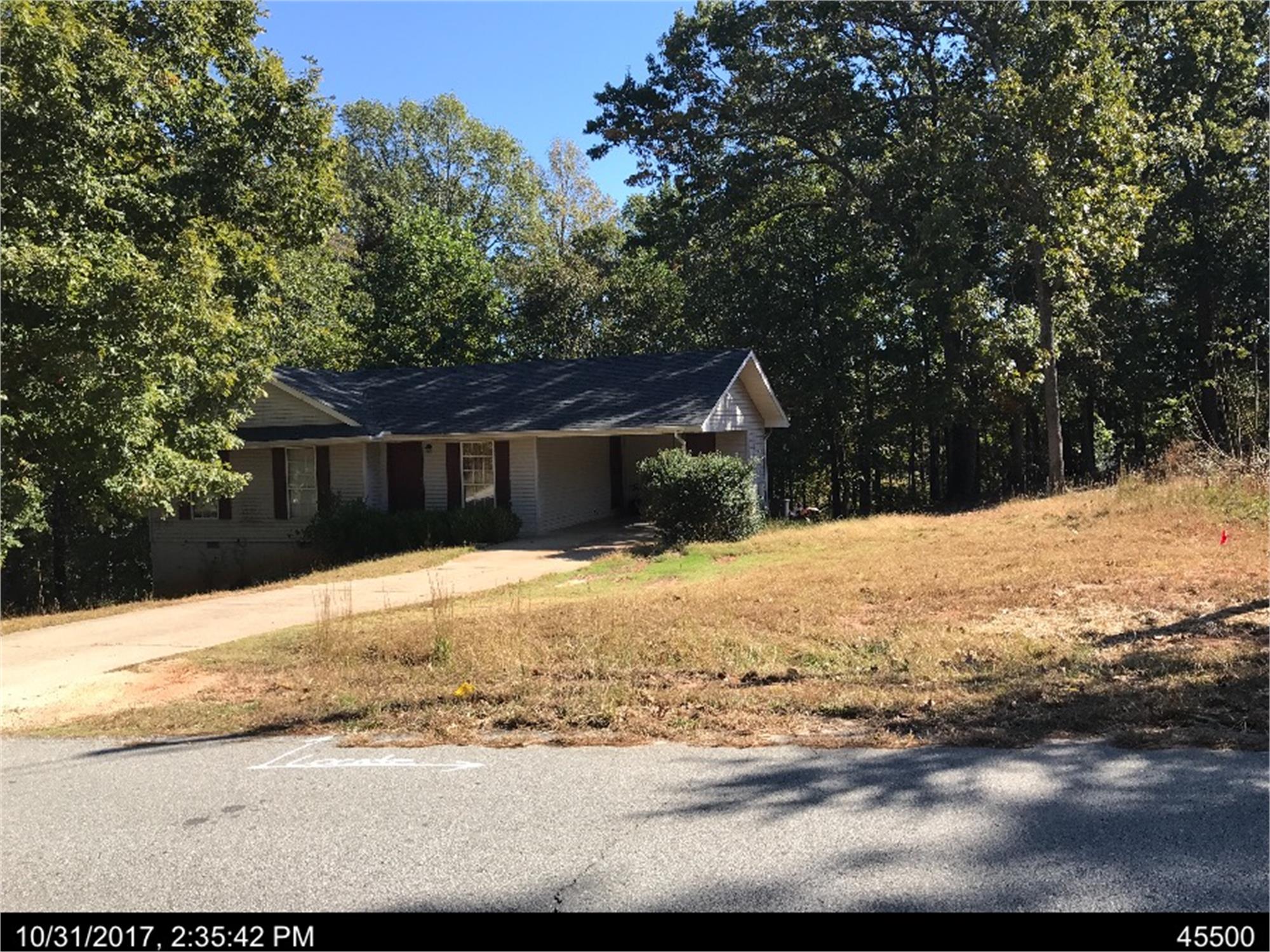 3326 Thousand Oaks Dr, Gainesville, GA 30507-9439
