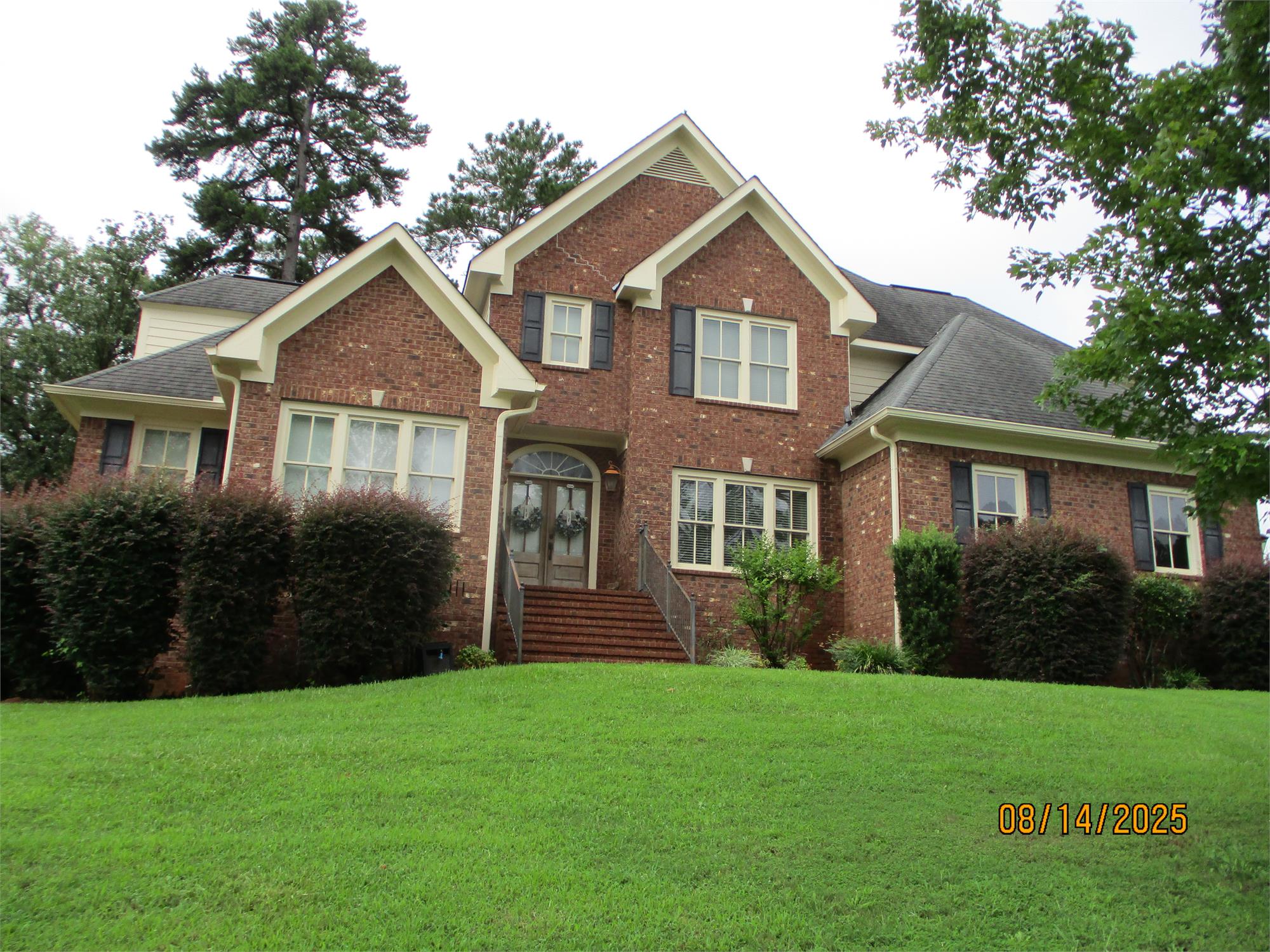 206 Diamond Pl, Gray, GA 31032-6800
