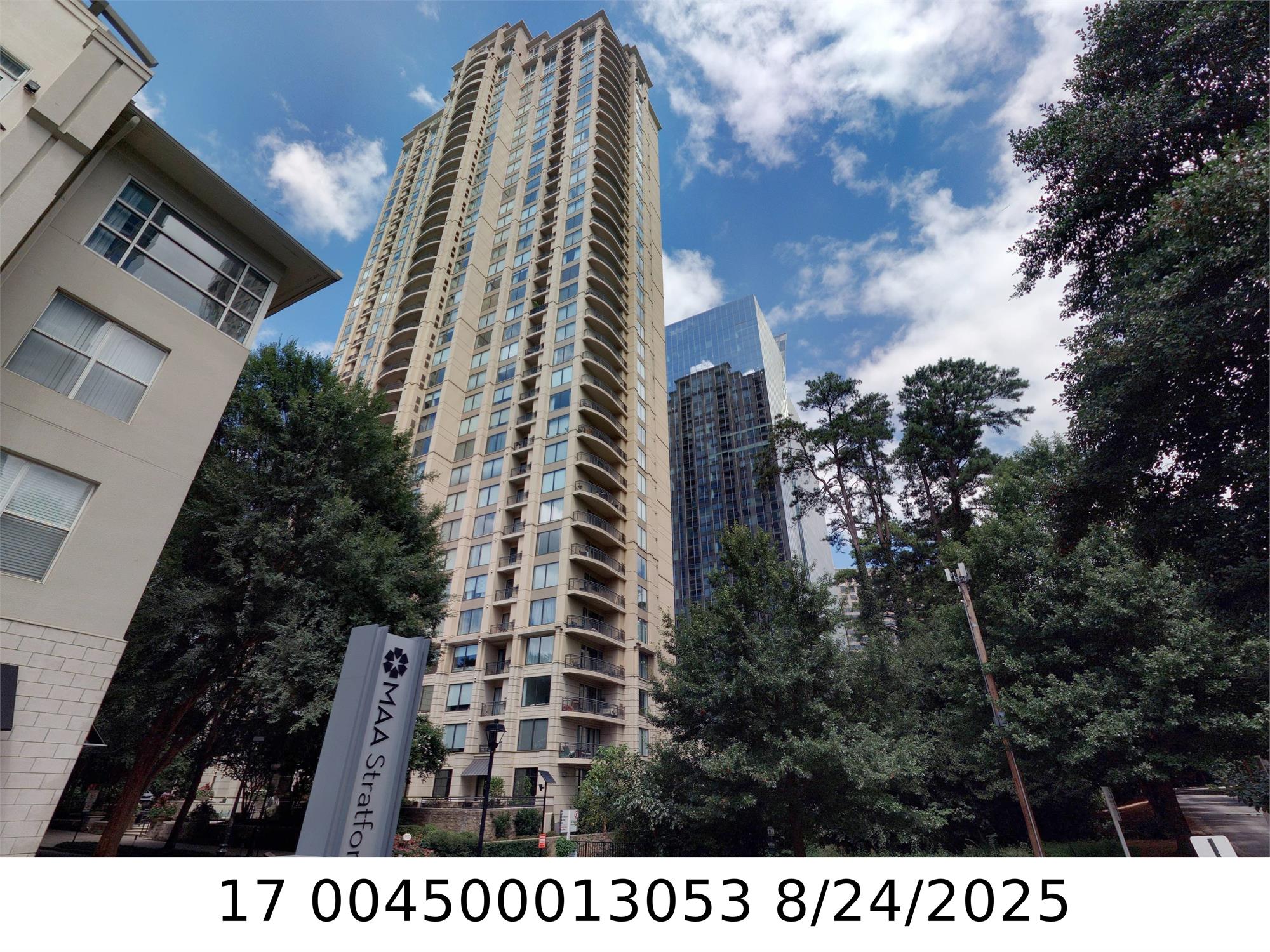 3445 N Stratford Rd Ne Apt 3304, Atlanta, GA 30326-1722