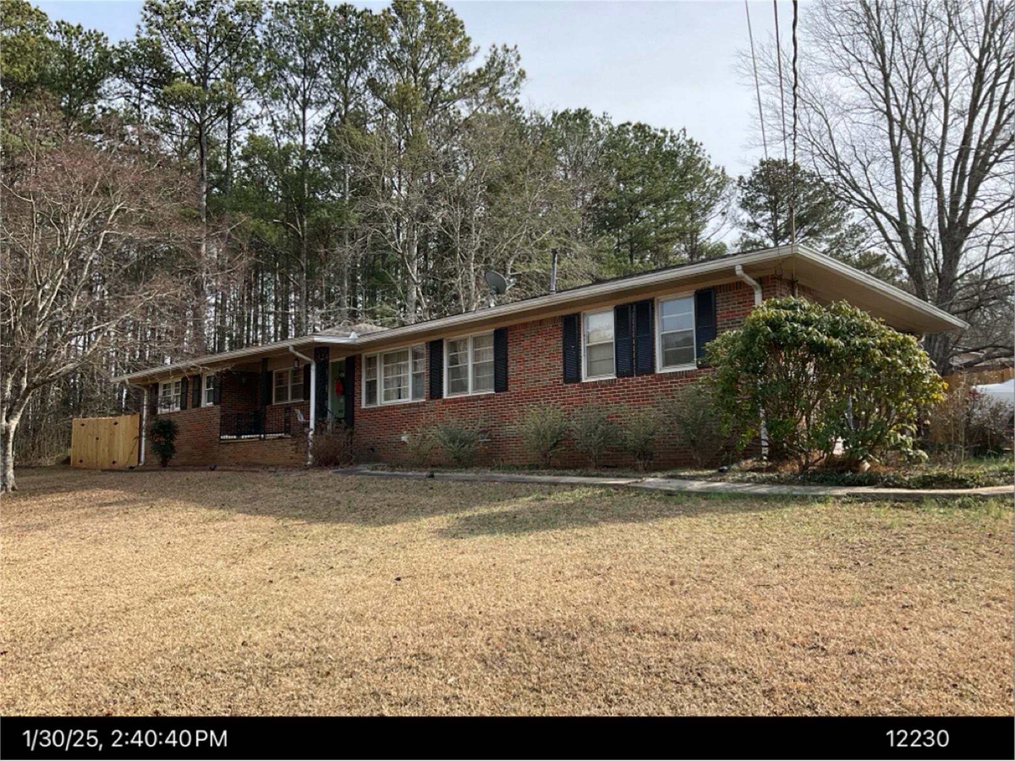 909 Laurel St, Bremen, GA 30110-2225