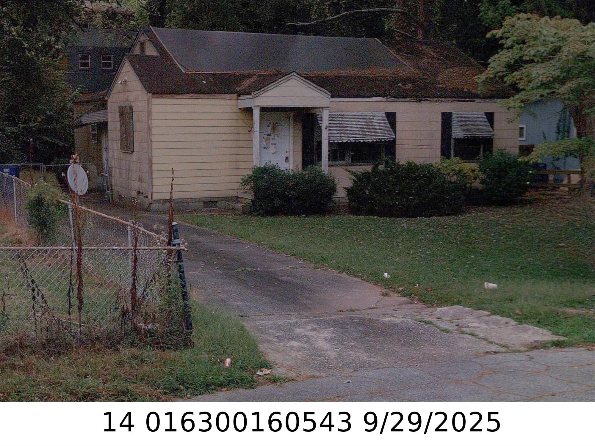 3074 Delowe Dr, Atlanta, GA 30344-4563