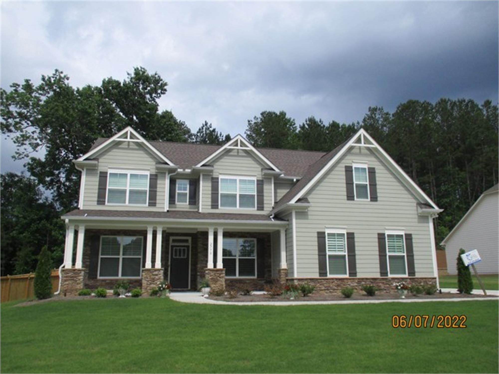 2770 Windsor Knoll Dr, Dacula, GA 30019-7949