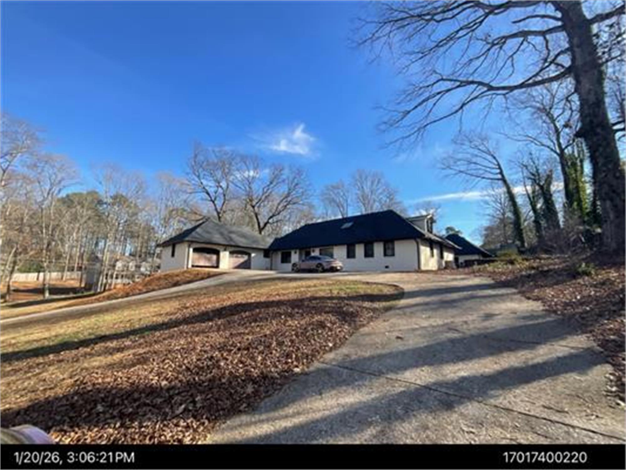 201 Shady Ln Sw, Mableton, GA 30126-1422