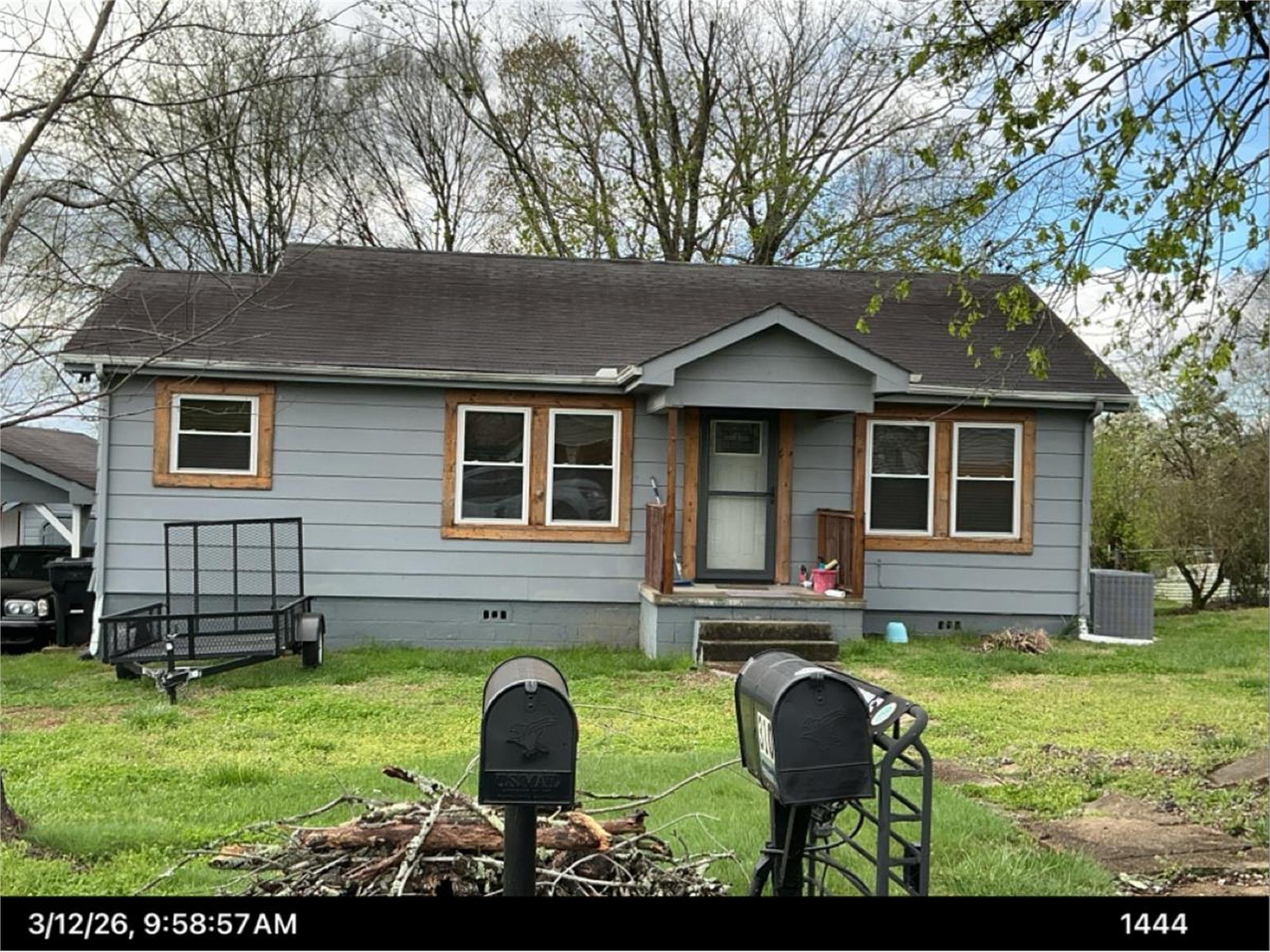 307 Warren St, Rossville, GA 30741-2990