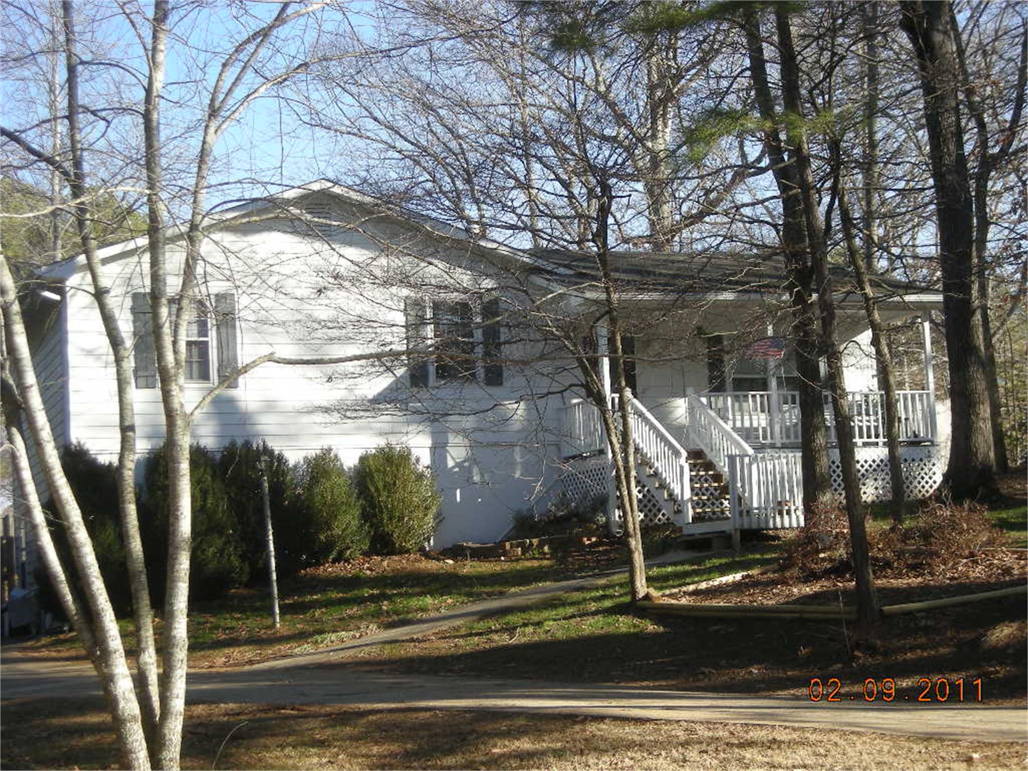 714 Moore St, Jasper, GA 30143-1862