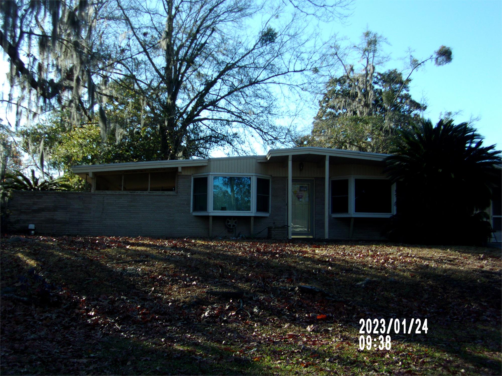 321 Briarcliff Cir, Savannah, GA 31419-2121