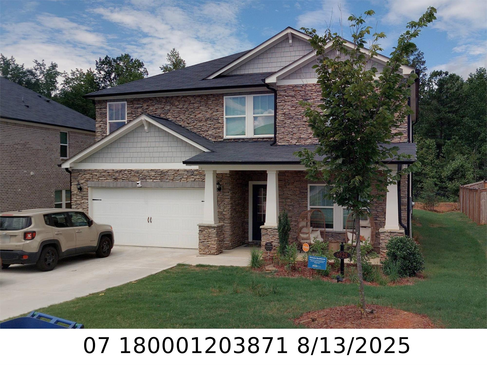 6928 Newcastle Ct, Fairburn, GA 30213-6571