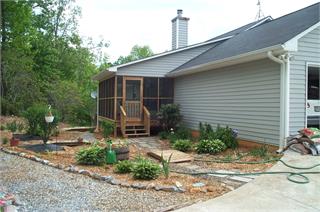 1748 Wesley Chapel Rd, Dahlonega, GA 30533-3669