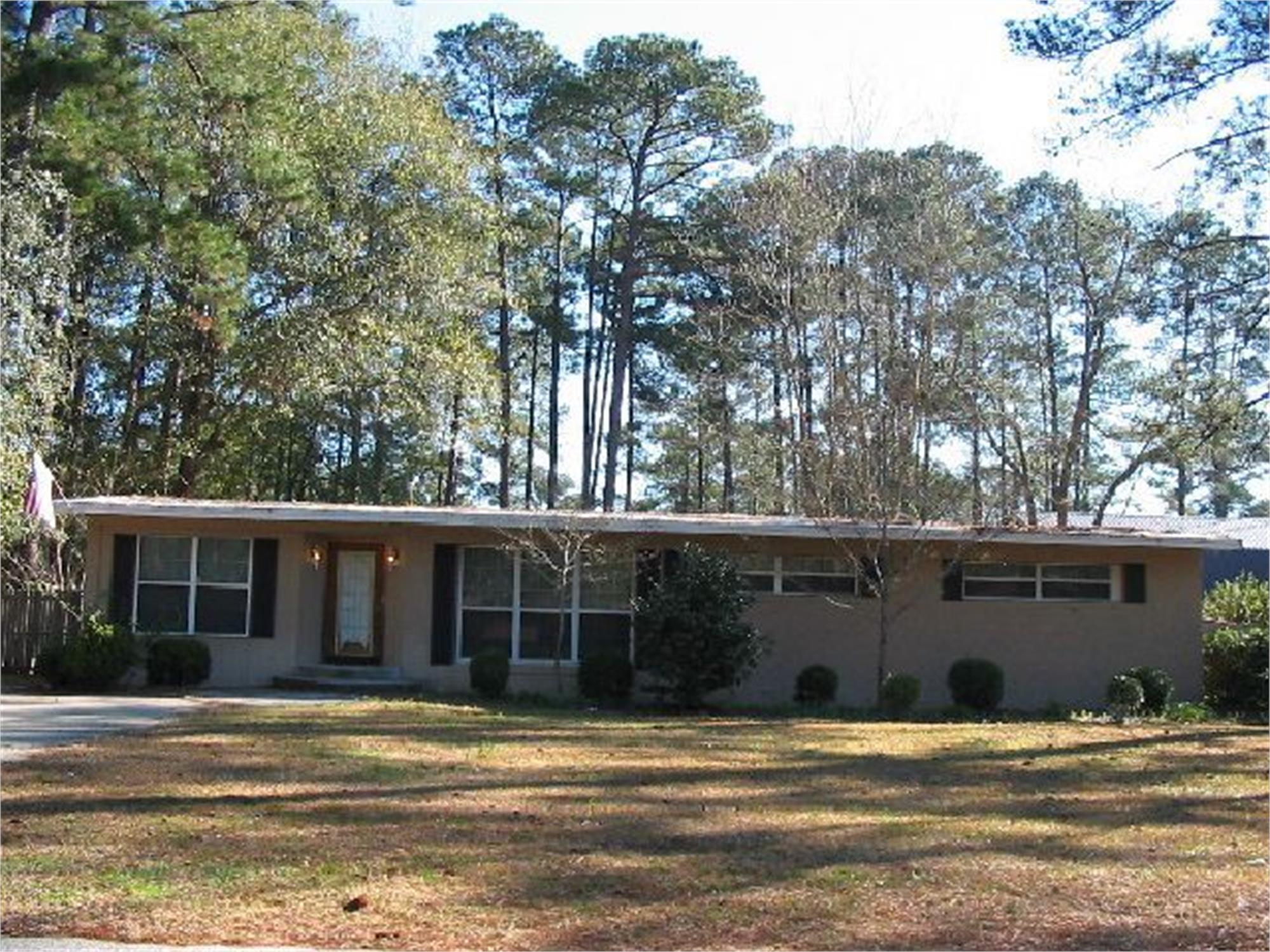 2323 Deborah Dr, Valdosta, GA 31602-2022