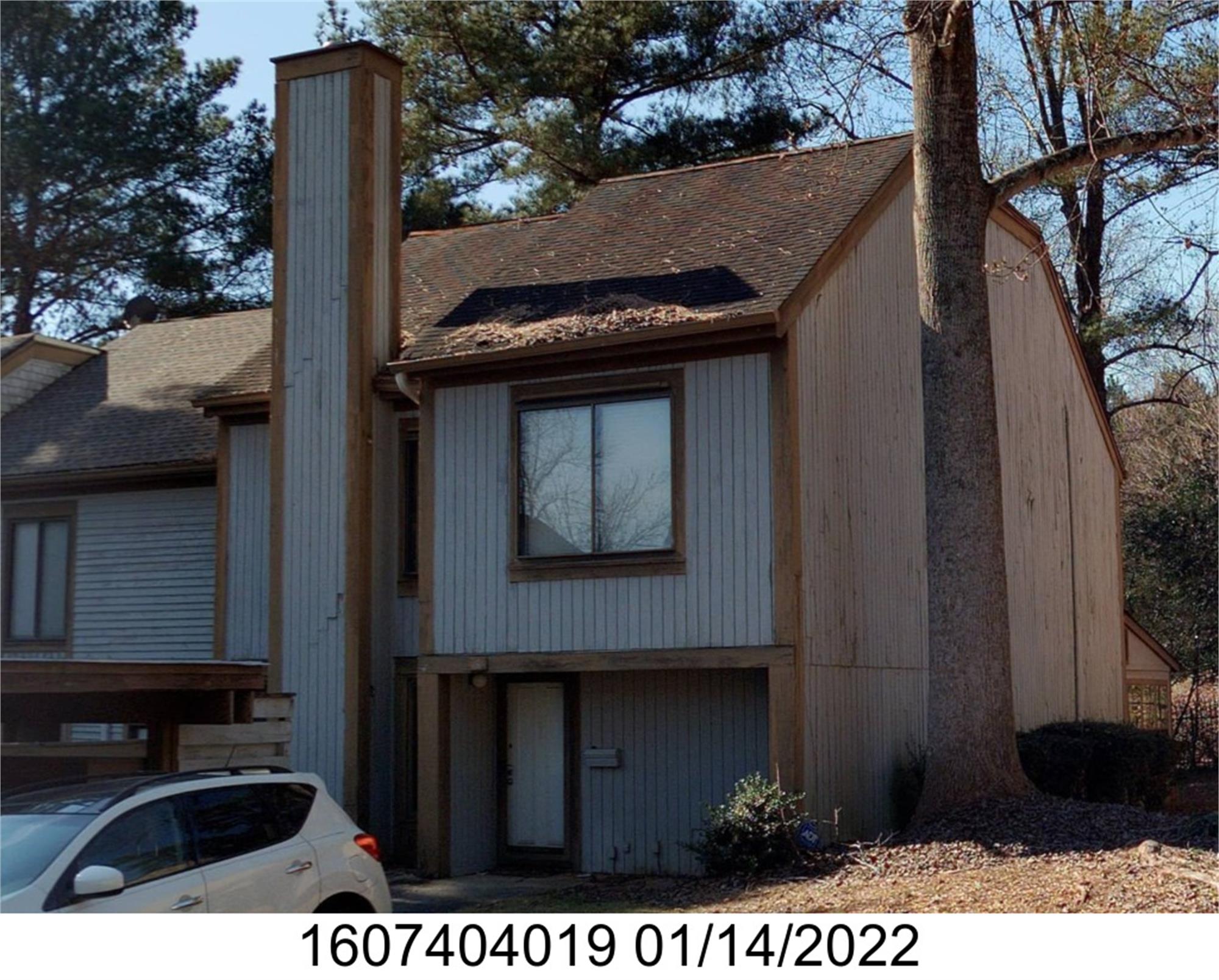 19 Willowick Dr, Lithonia, GA 30038-1723