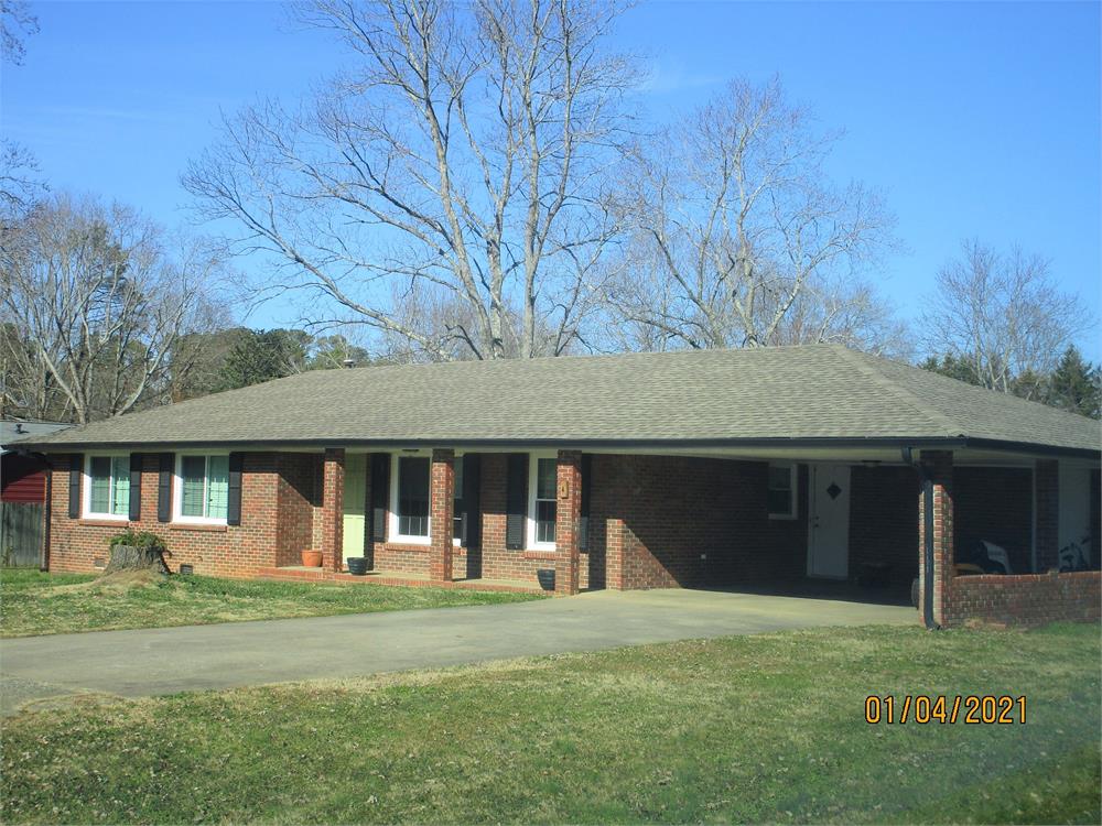 4 Green Acre Ln, Cartersville, GA 30121-1918