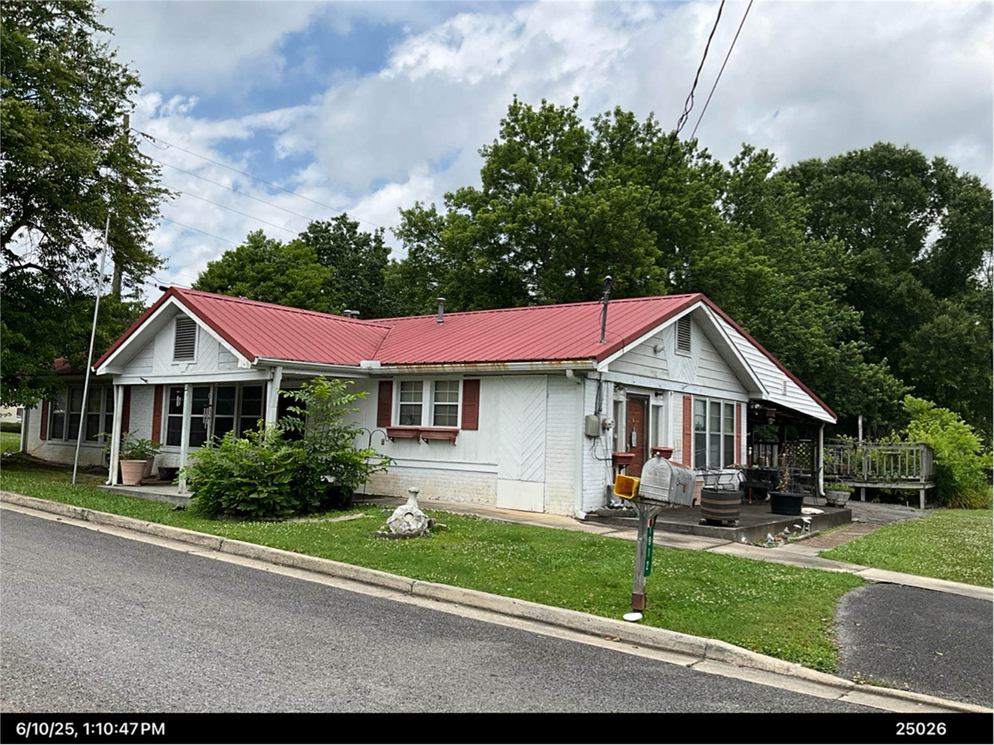 1912 Shields Rd, Dalton, GA 30720-5064