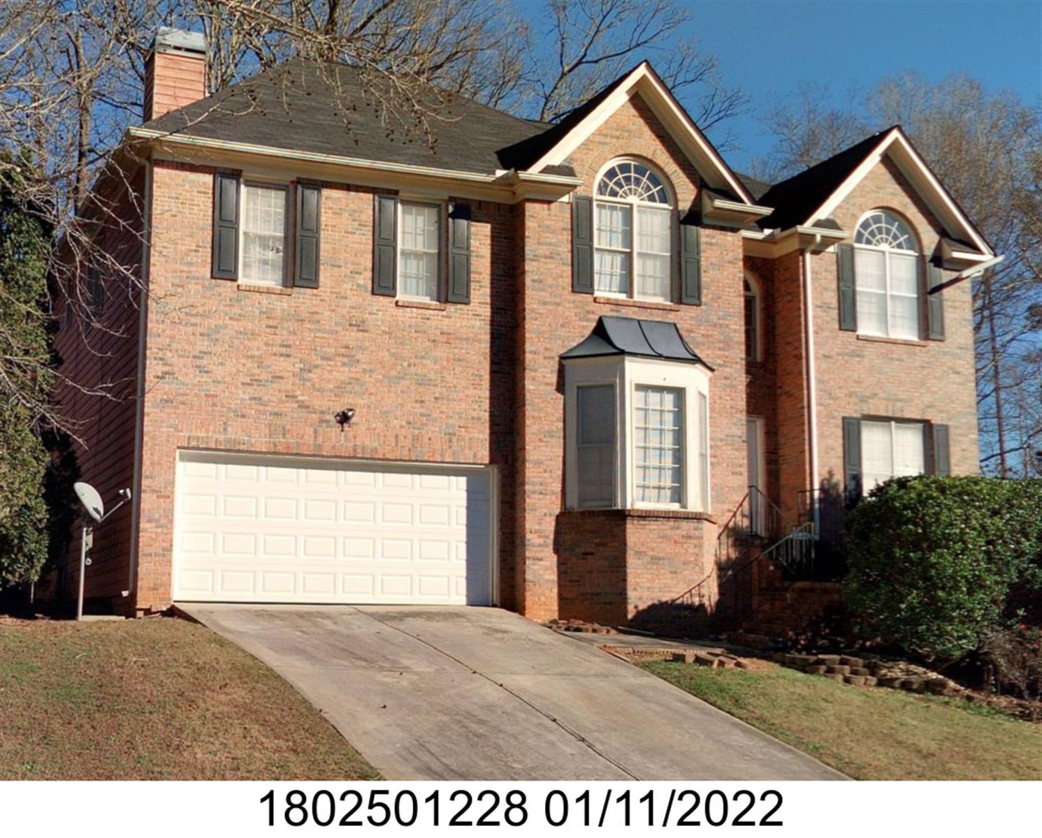 654 Mountain Oaks Pkwy, Stone Mountain, GA 30087-4734