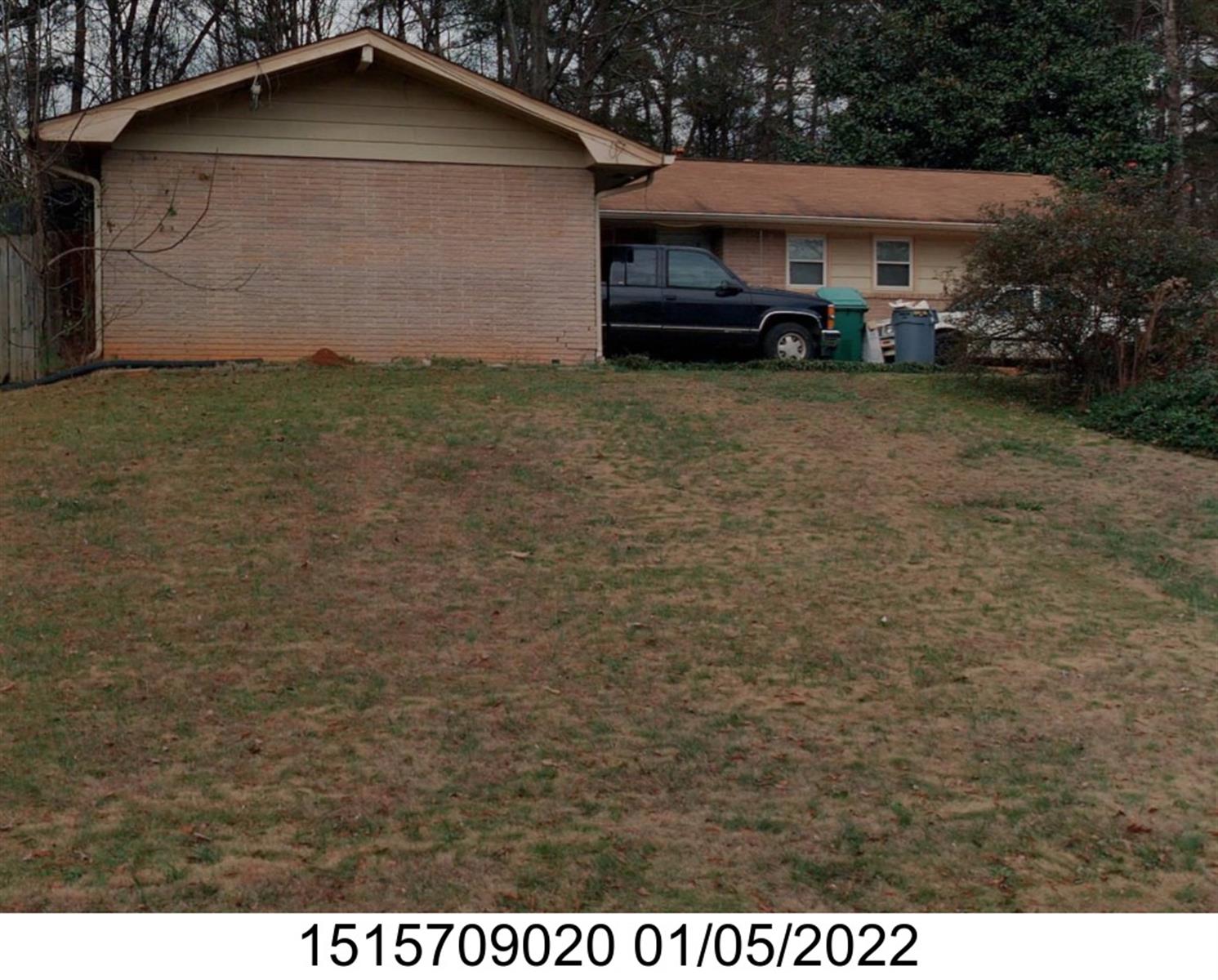 2099 Hilton Dr, Decatur, GA 30035-2322