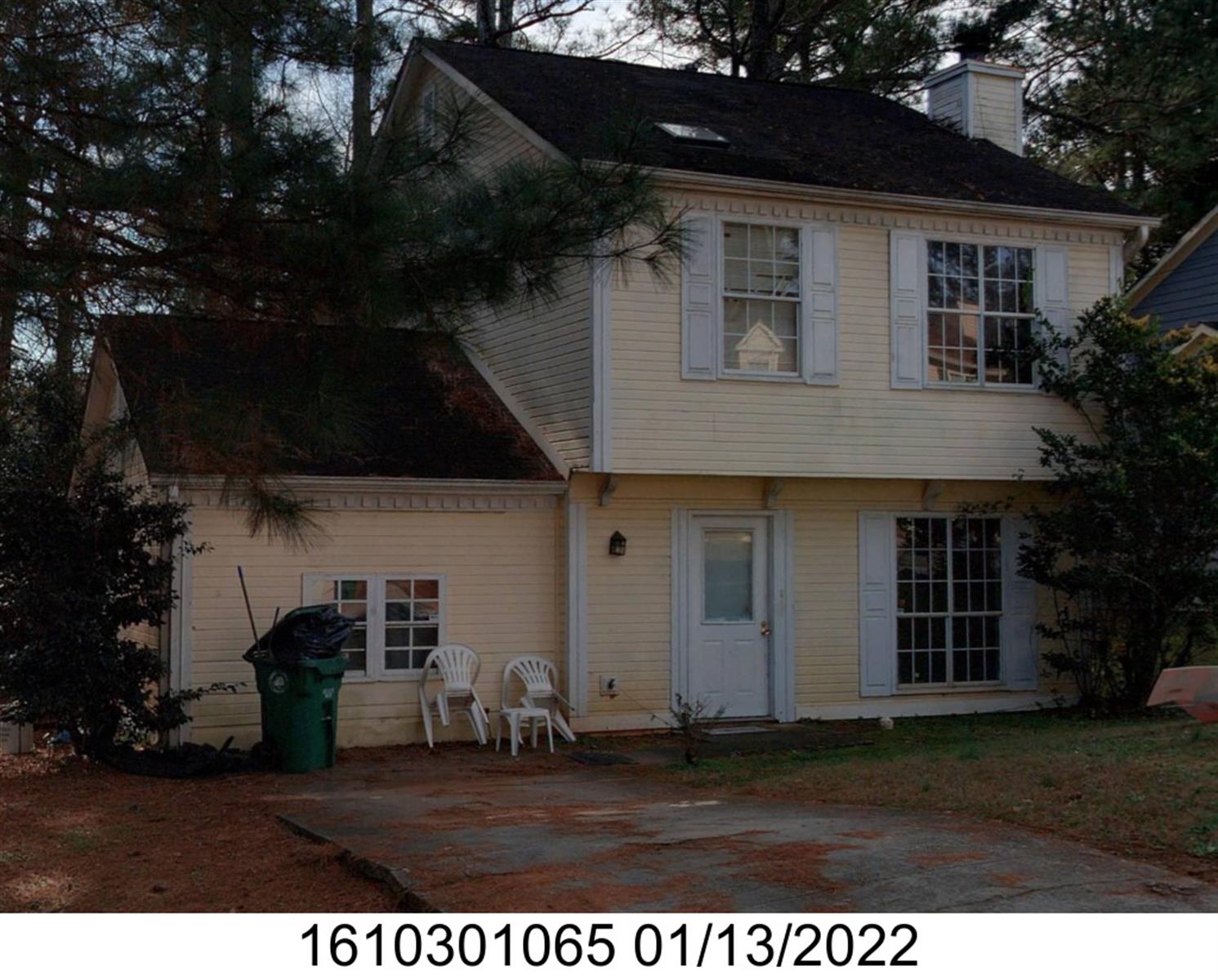 6196 St Charles Ct, Lithonia, GA 30058-7910