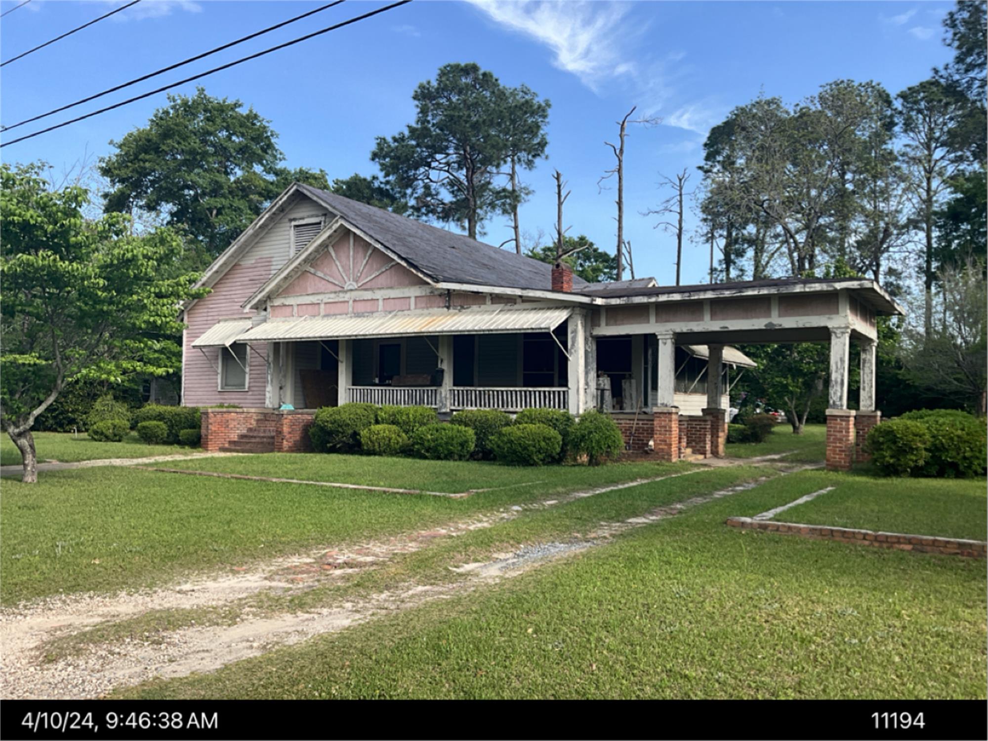 121 Sumner St, Sylvester, GA 31791-1833