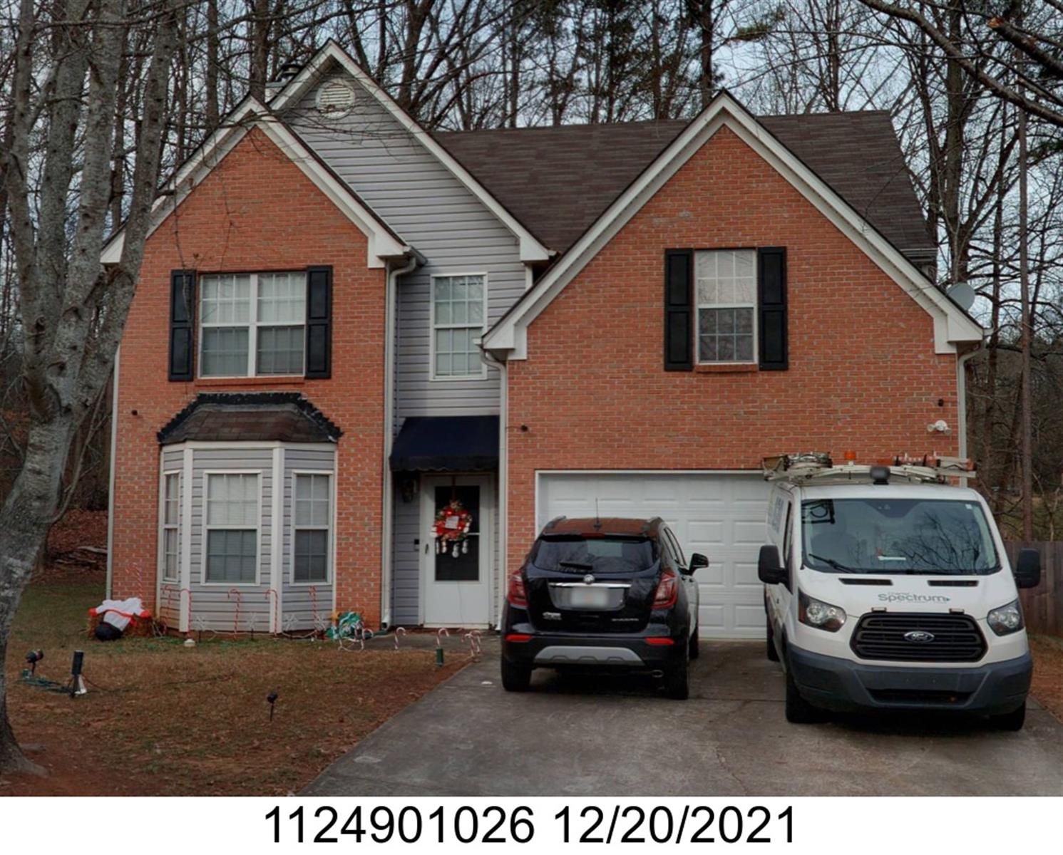 4433 Chestnut Lake Ave, Lithonia, GA 30038-4547