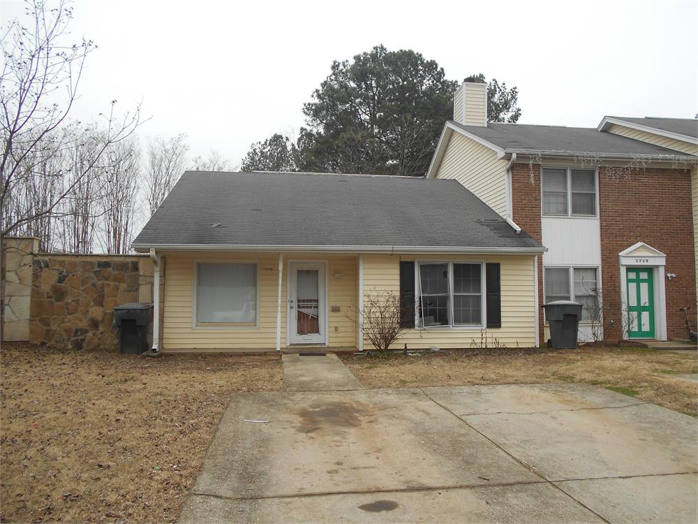 1712 Hunting Creek Dr Se, Conyers, GA 30013-1718