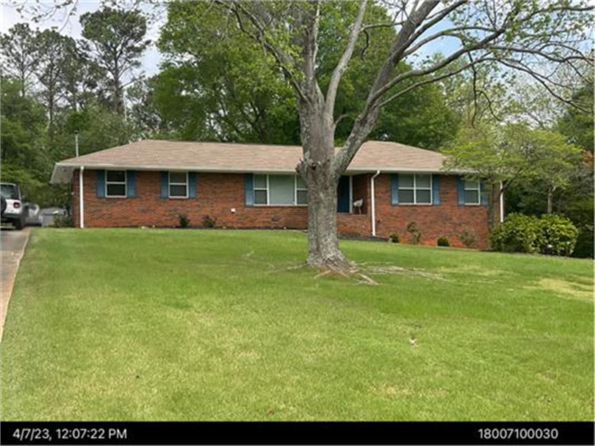 413 Villa Ave Se, Mableton, GA 30126-3627
