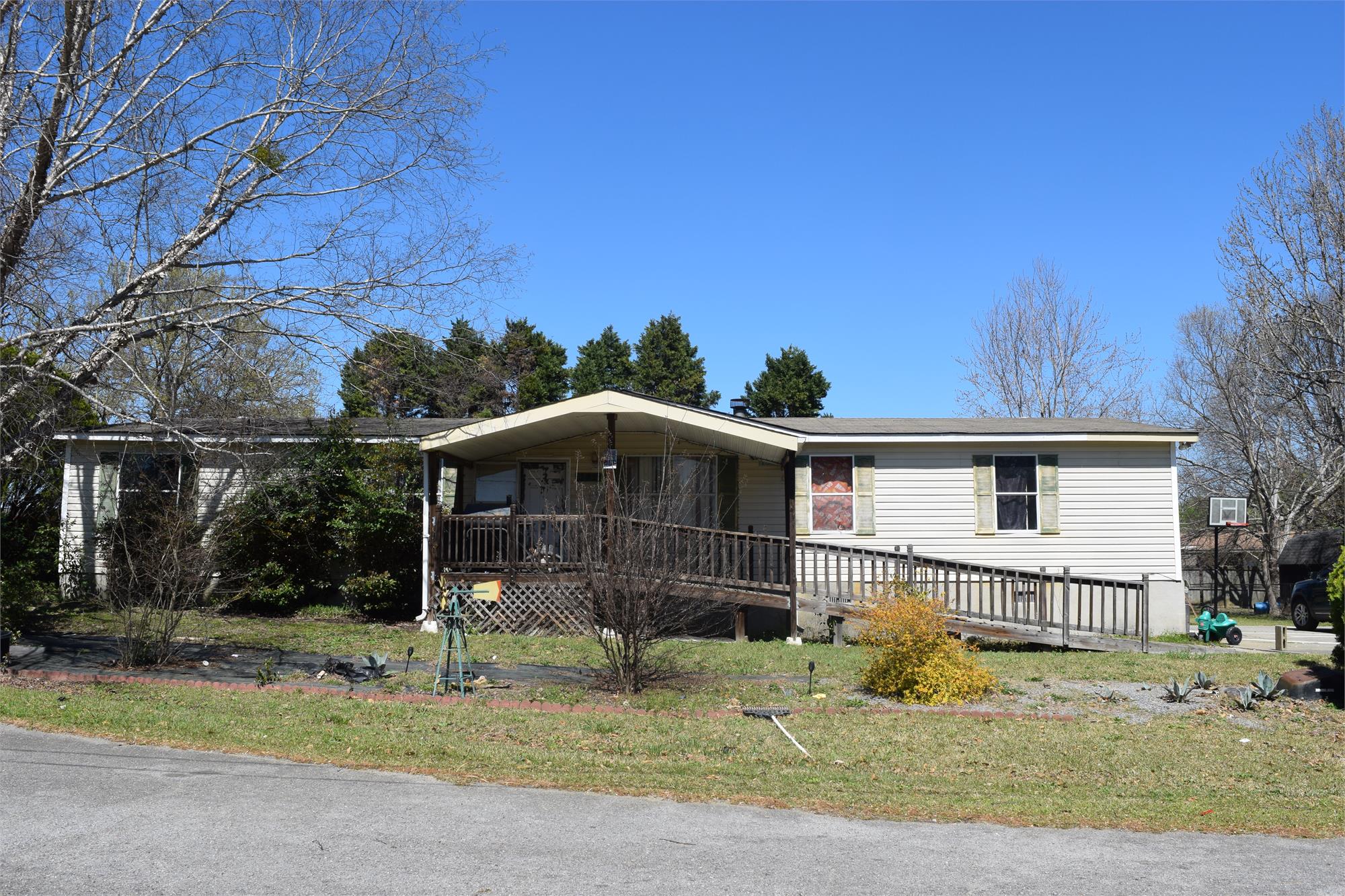 102 Roxana Ct, Warner Robins, GA 31088-6535