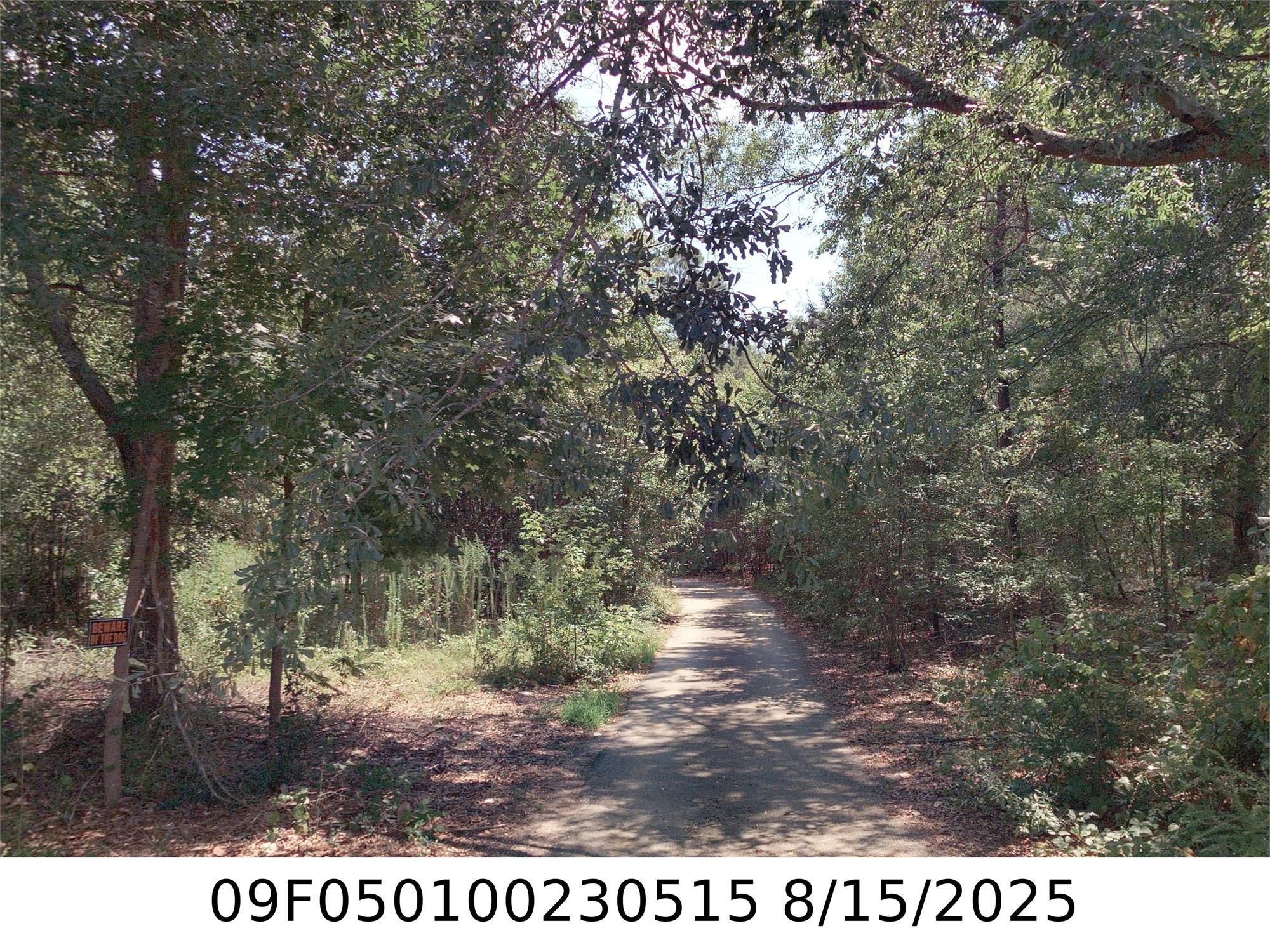 7985 Woods Rd, Fairburn, GA 30213-2927