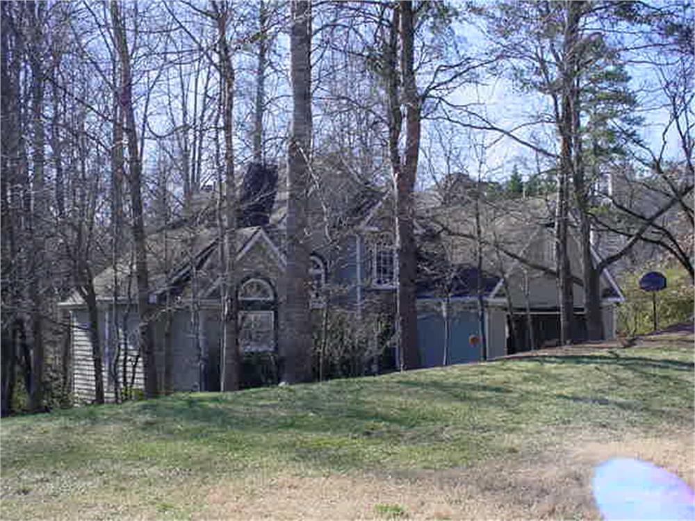 2625 Cambridge Hills Rd, Cumming, GA 30041-8296