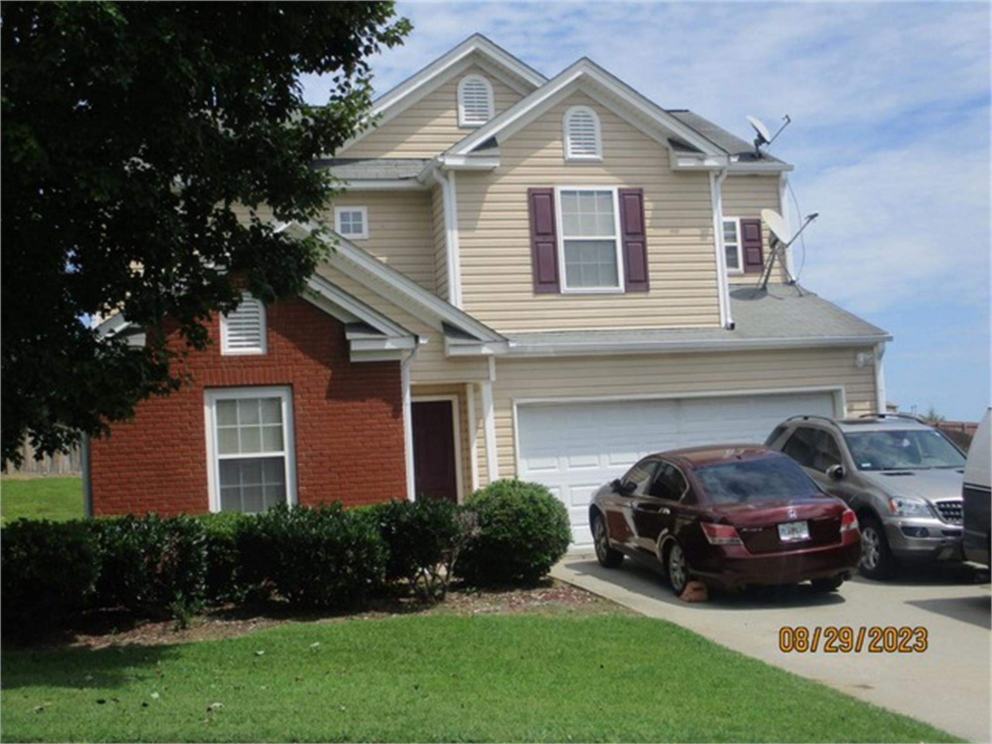1620 Ivey Pointe Ct, Lawrenceville, GA 30045-2649