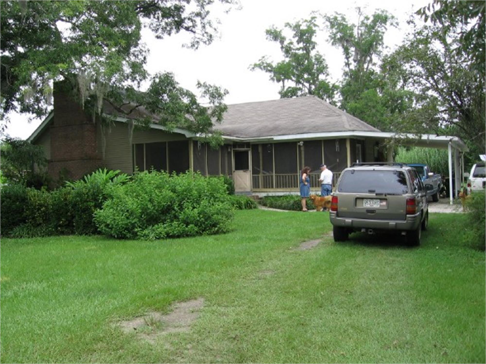 817 Satilla Church Rd, Hortense, GA 31543-4525