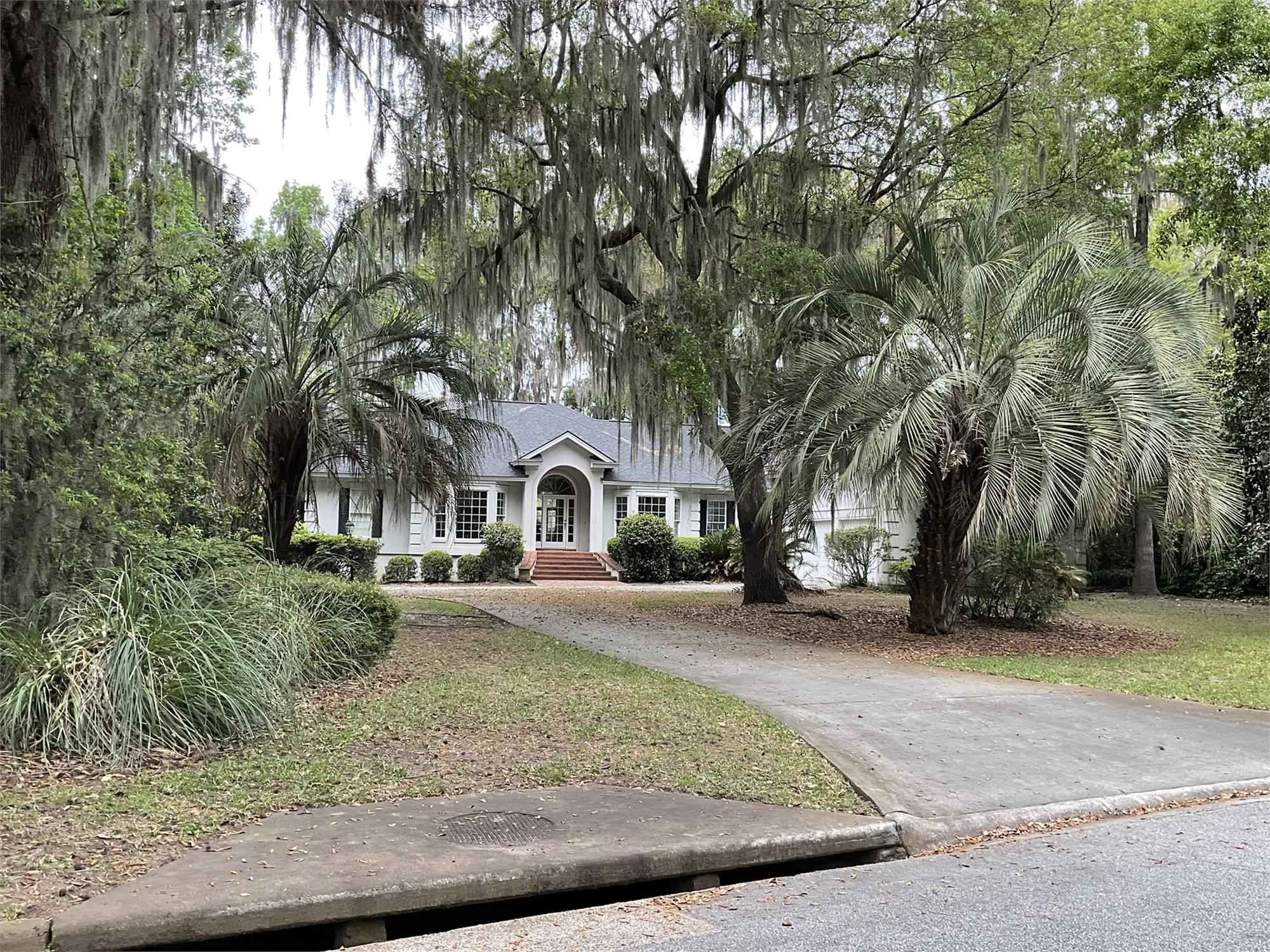 45 Black Hawk Trail, Savannah, GA 31411-2852