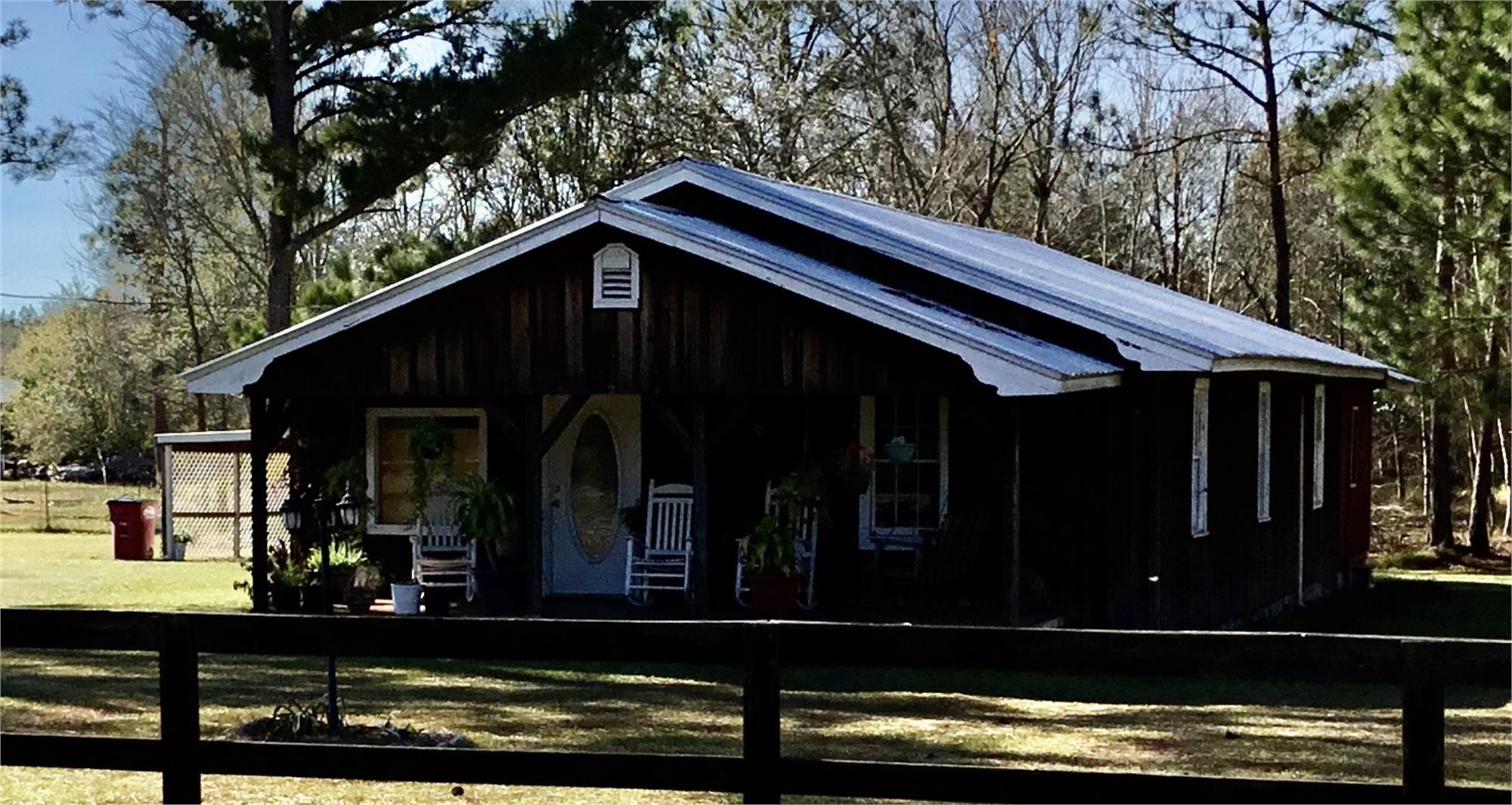 4854 Graham Zoar Rd, Baxley, GA 31513-8418