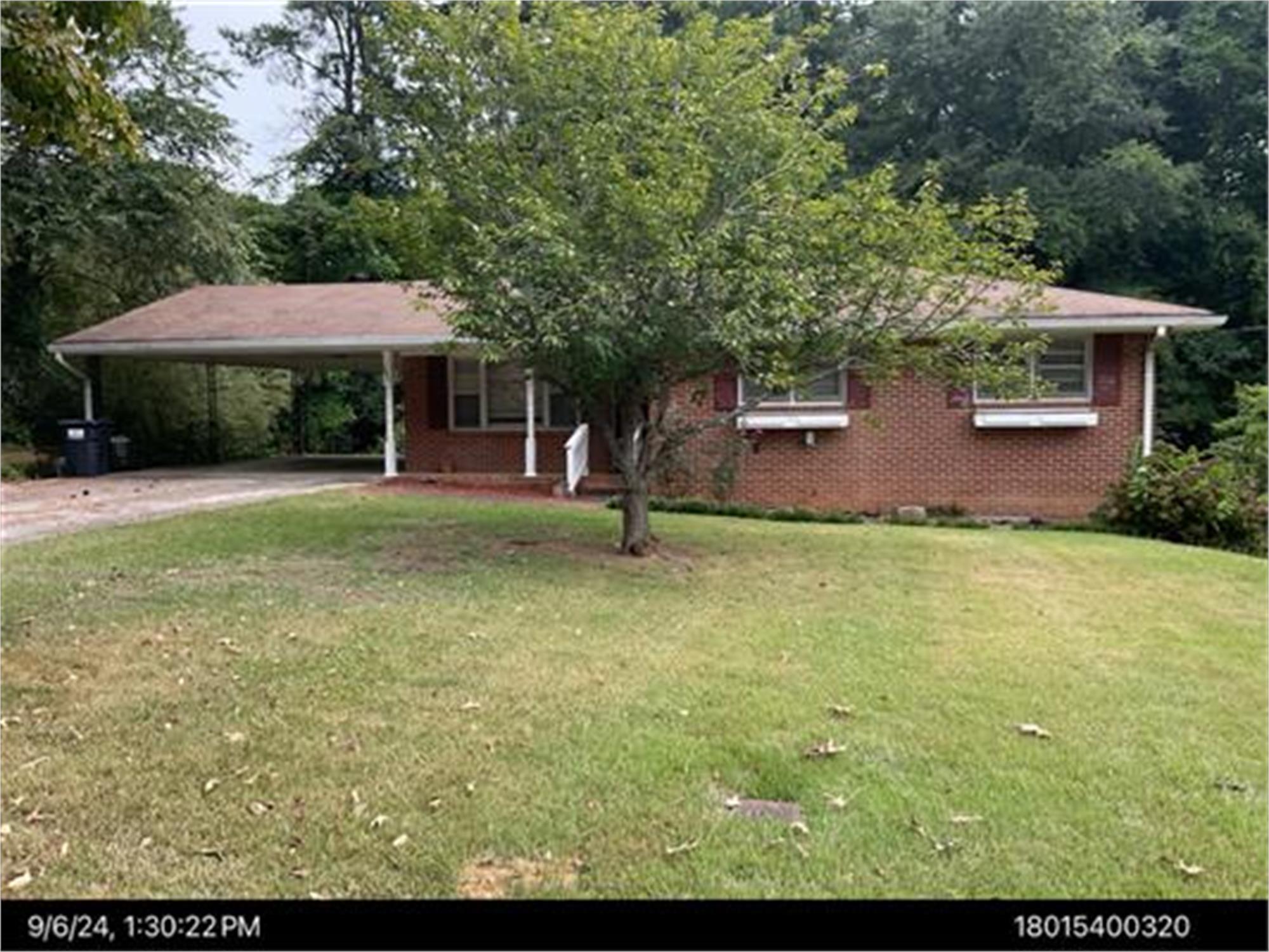 851 Lakeside Dr Sw, Mableton, GA 30126-4101