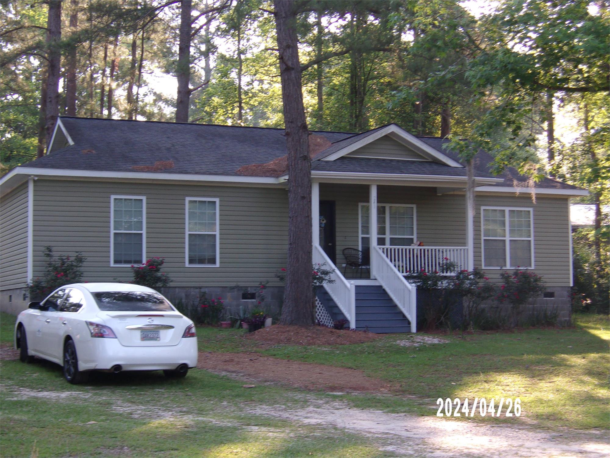 241 Point Rd, Thomasville, GA 31757-0940