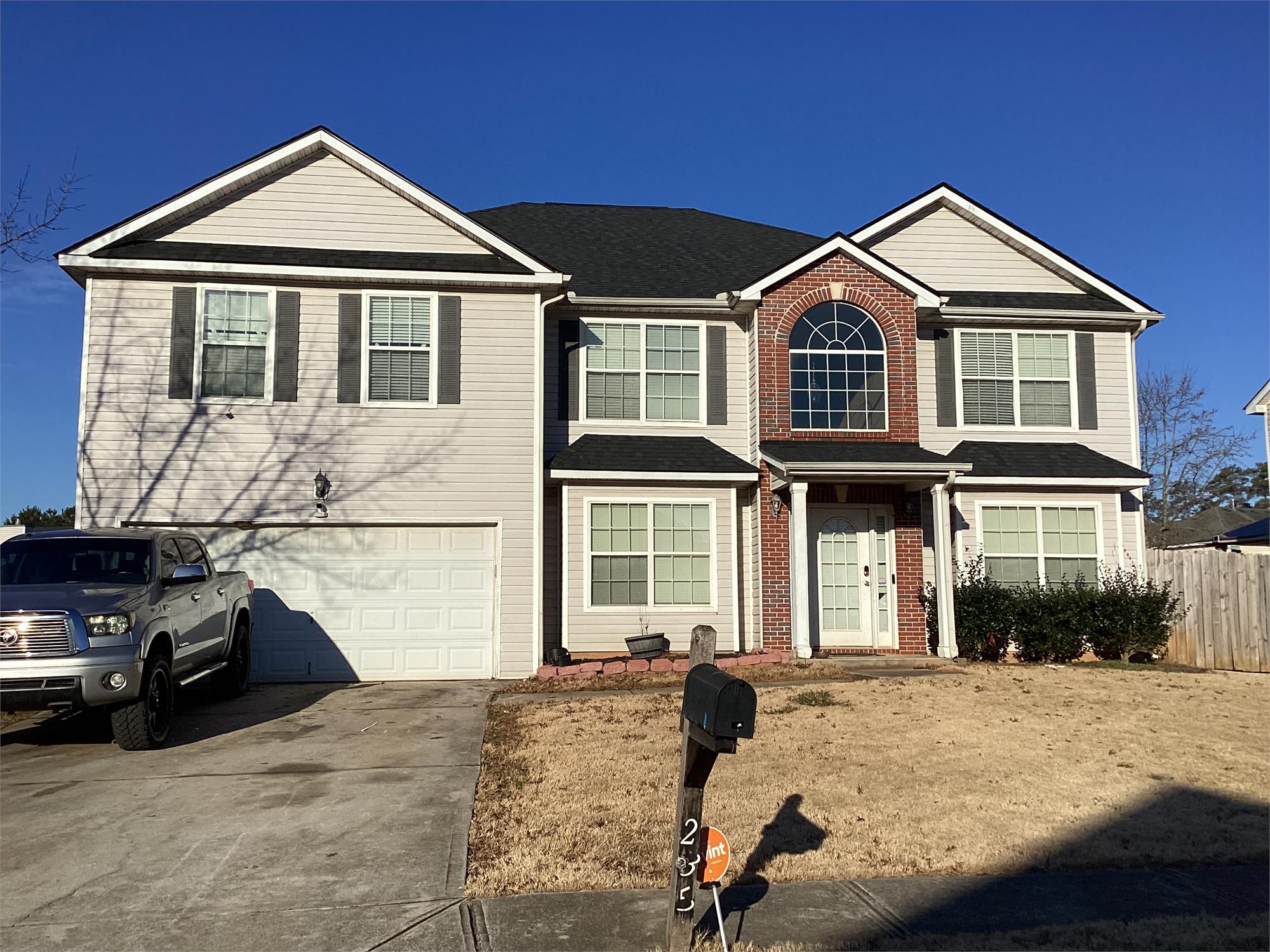 235 Hillside Oak Ln, Covington, GA 30016-0270