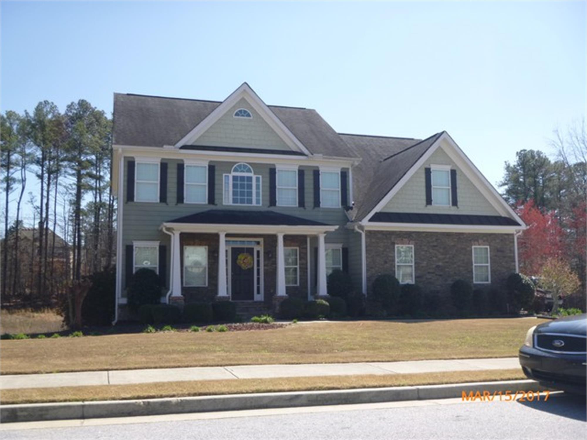 535 Langley Creek Dr Sw, Loganville, GA 30052-8275