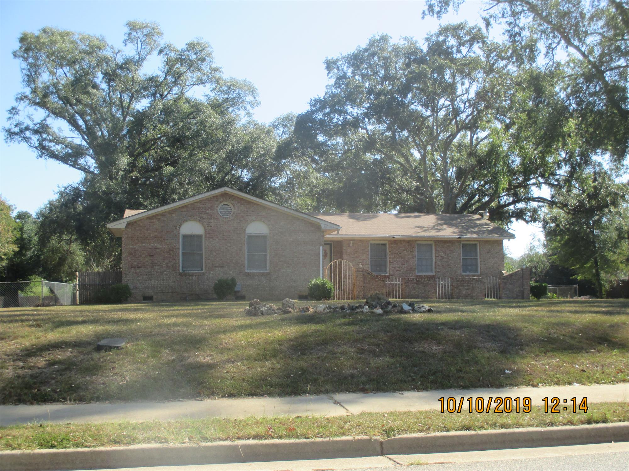 3206 Radium Springs Rd, Albany, GA 31705-9070