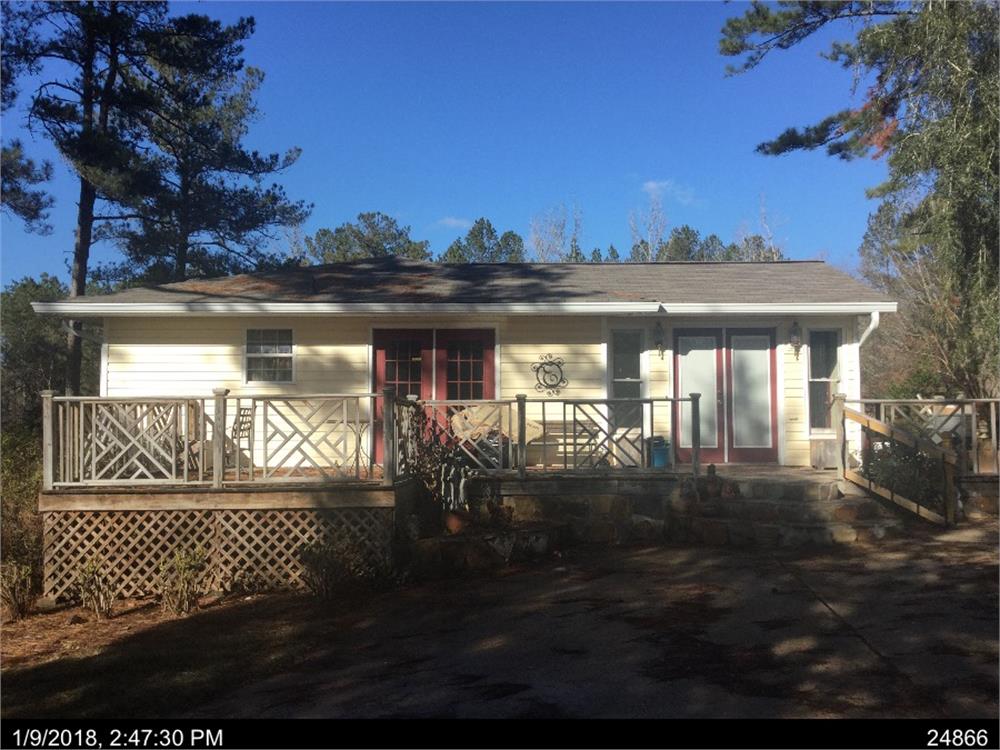 1302 Vaughn Rd, Griffin, GA 30223-6843